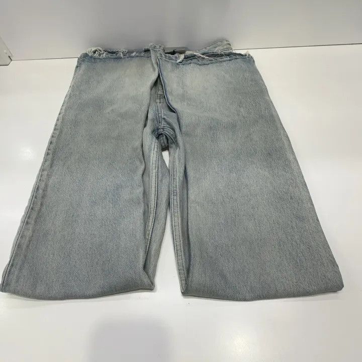 Balenciaga Balenciaga FW23 Distressed Flared Denim Jeans 0079-2507 Size US 26 / EU 42 - 8 Thumbnail