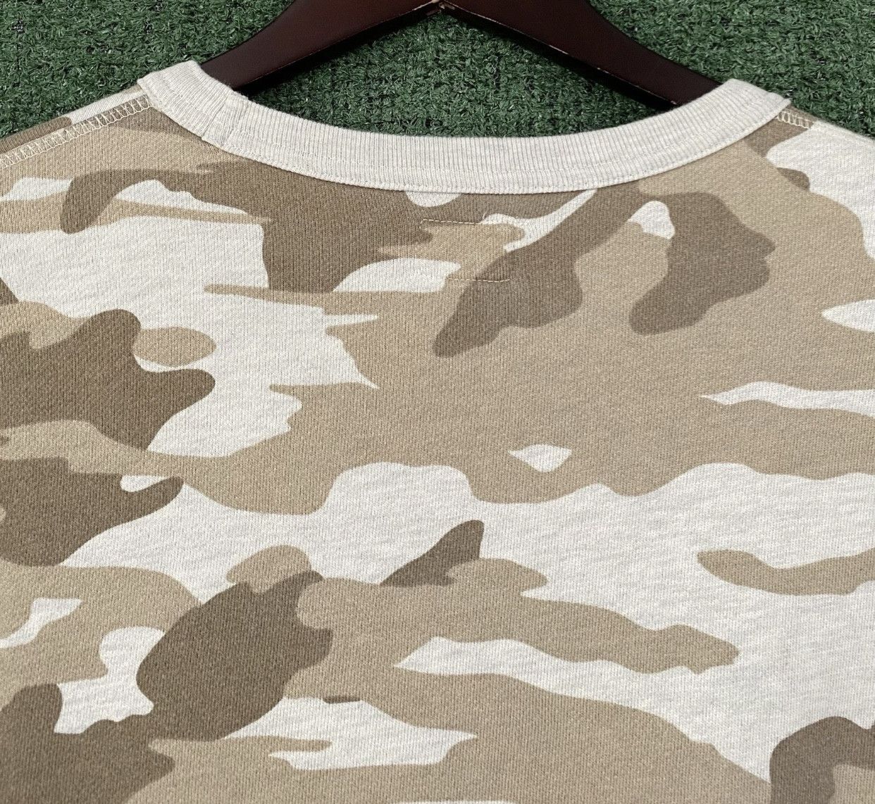 Todd Snyder Todd Snyder Dessert Camo Camouflage Sweatshirt Men’s Large Size US L / EU 52-54 / 3 - 5 Thumbnail