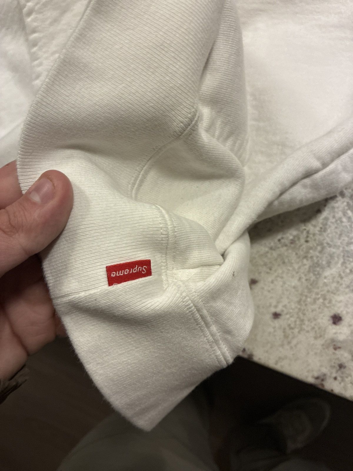 Supreme White supreme hoodie Size US M / EU 48-50 / 2 - 4 Thumbnail