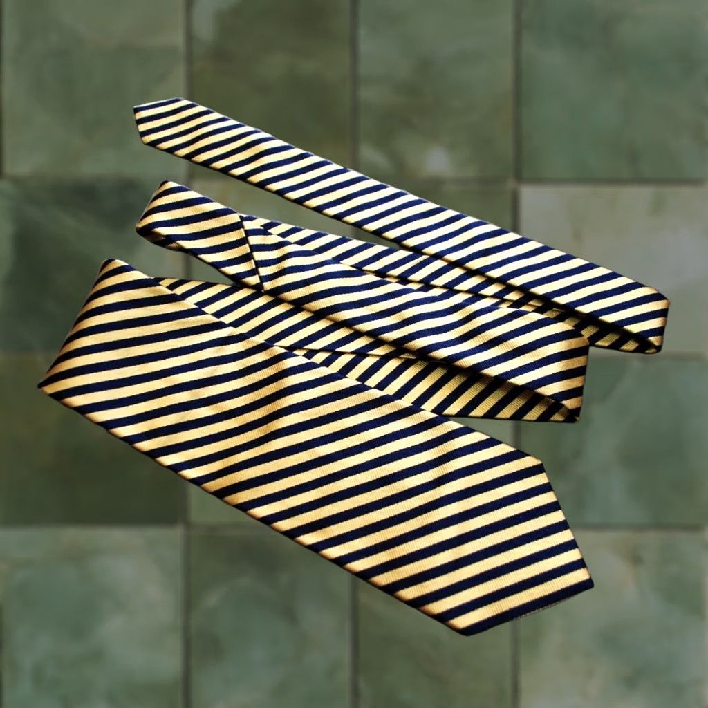 Brooks Brothers BROOKS BROTHERS GOLD MEN'S 100% SILK NECKTIE DESIGNER STRIPED ITALY/USA Size ONE SIZE - 1 Thumbnail
