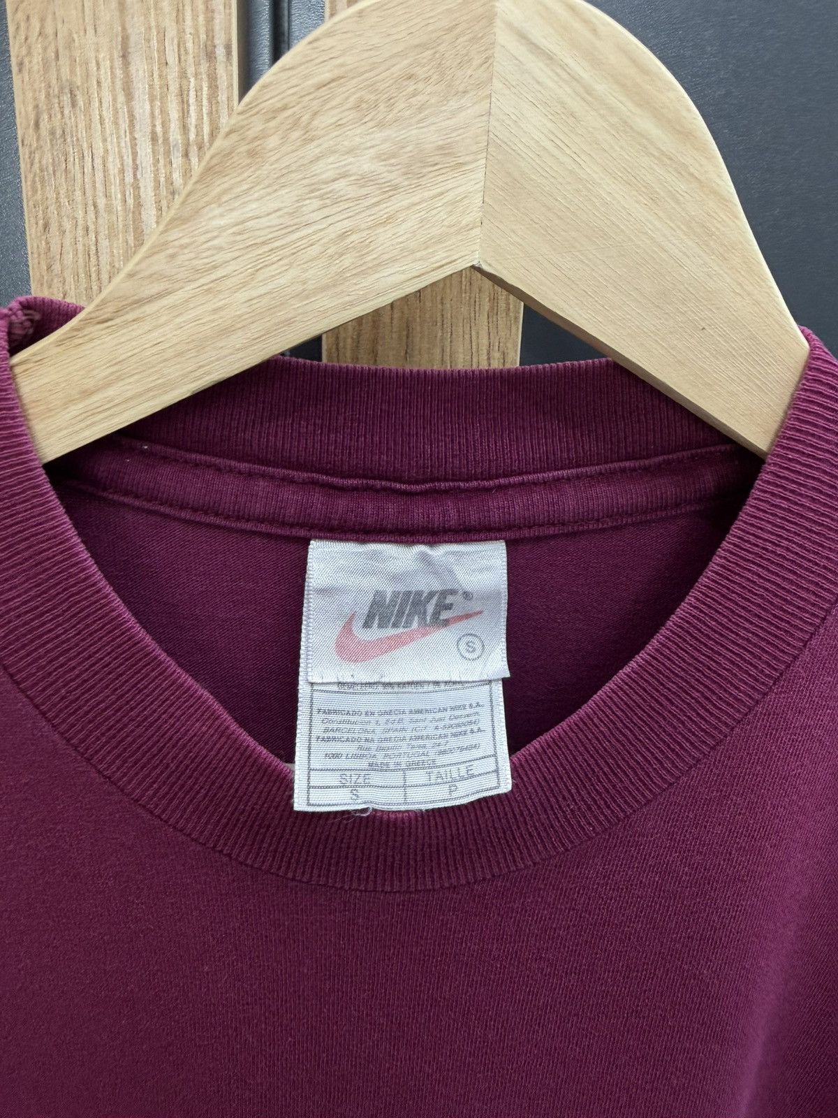 Nike Nike Retro Sports Fitness Tee Single Stitch Size S Size US S / EU 44-46 / 1 - 6 Thumbnail