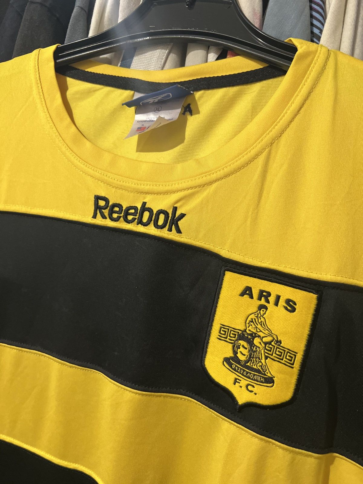 Reebok × Vintage 2008/2009 VINTAGE ARIS FC HOME FOOTBALL SHIRT #19 AOP SOCCER Size US XL / EU 56 / 4 - 4 Thumbnail