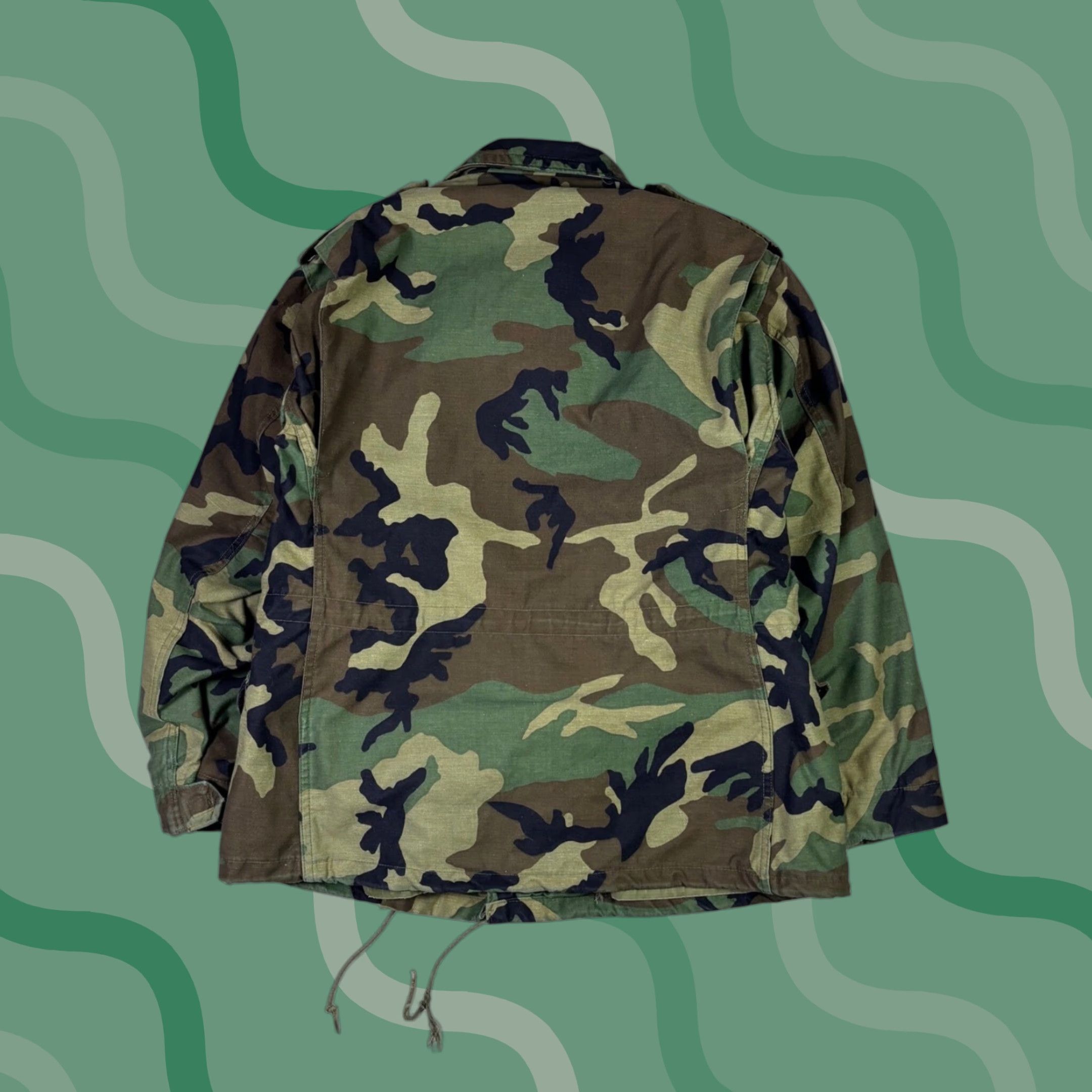 Vintage VINTAGE Mens M65 Field Jacket Woodland Camo Military Coat Medium Short Camouflage Army Jacket Mens M65 Short Vintage Military Jacket Size US 31 - 1 Thumbnail