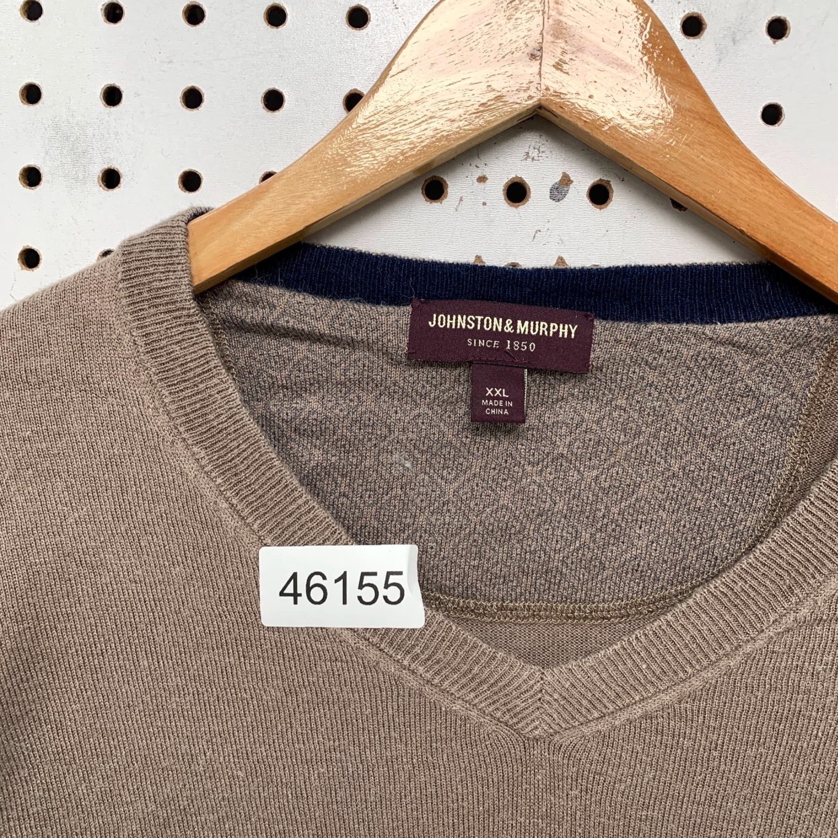 Johnston & Murphy Johnston & Murphy Silk Blend Sweater Mens 2XL Brown V Neck Lightweight Alpaca Size US XXL / EU 58 / 5 - 3 Thumbnail