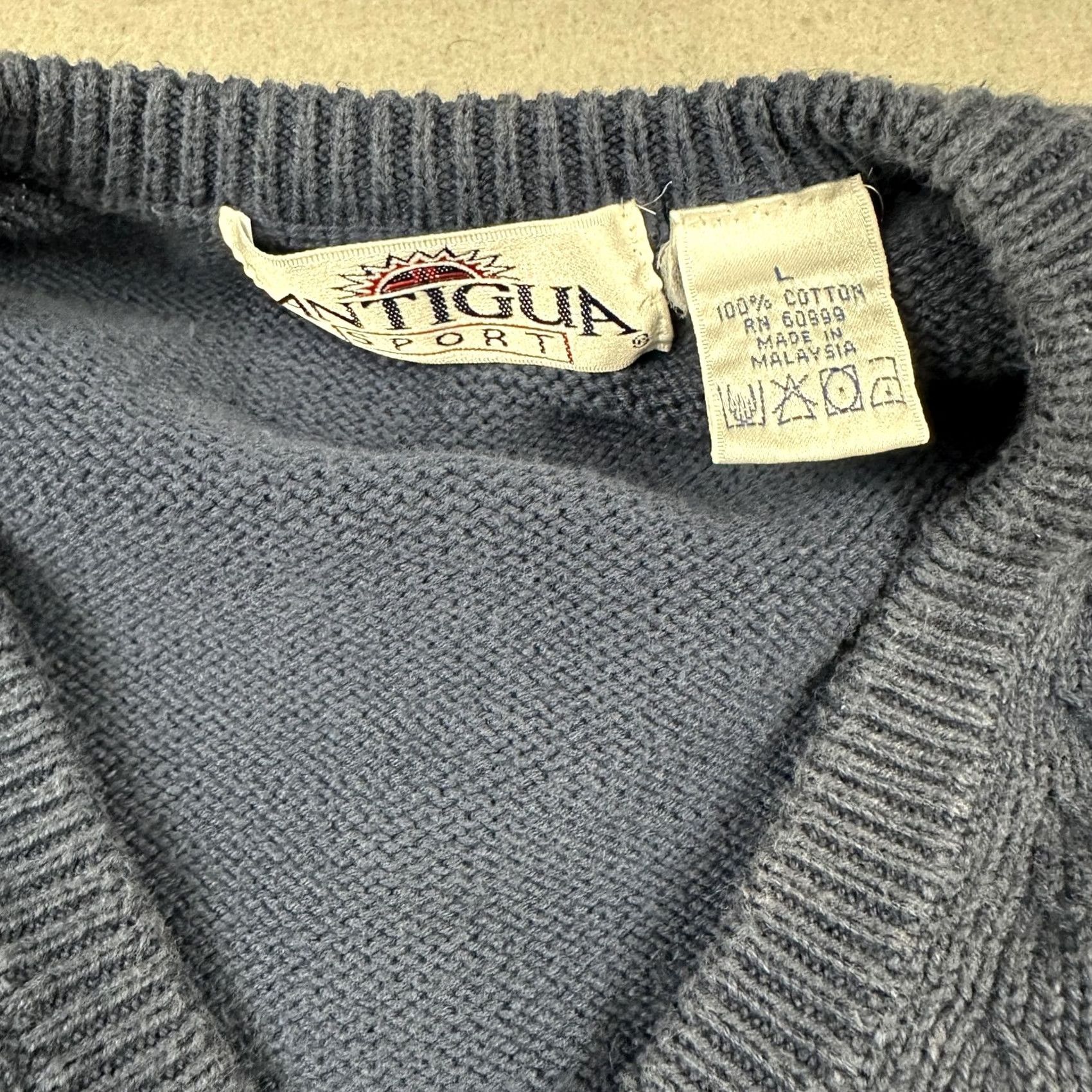 Vintage VINTAGE Antigua Sport Sweater Men L Blue V Neck Pullover NBC Sports Golf L Mens Pullover Knit Sweater Size US L / EU 52-54 / 3 - 5 Thumbnail