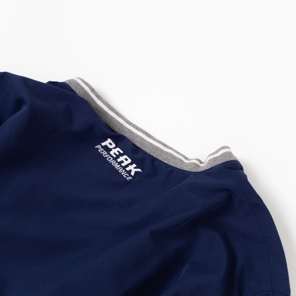 Peak Performance Peak Performance Gore Windstopper Mens Blue Pullover Jacket Size US M / EU 48-50 / 2 - 5 Thumbnail