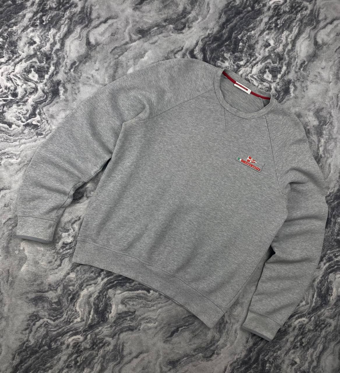 Prada Prada Luna Rossa Sweatshirt Men Size L Gray Size US L / EU 52-54 / 3 - 1 Thumbnail