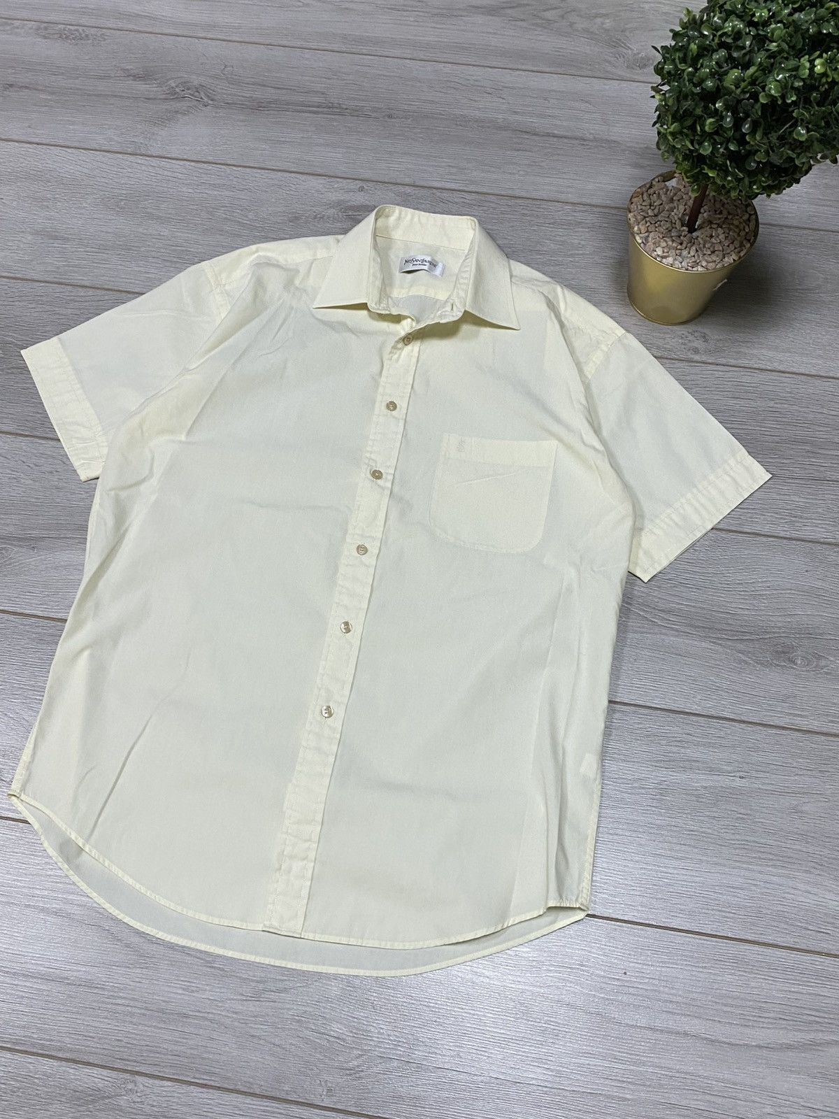 Yves Saint Laurent Yves Saint Laurent pocket shirt buttons YSL Size US L / EU 52-54 / 3 - 4 Thumbnail