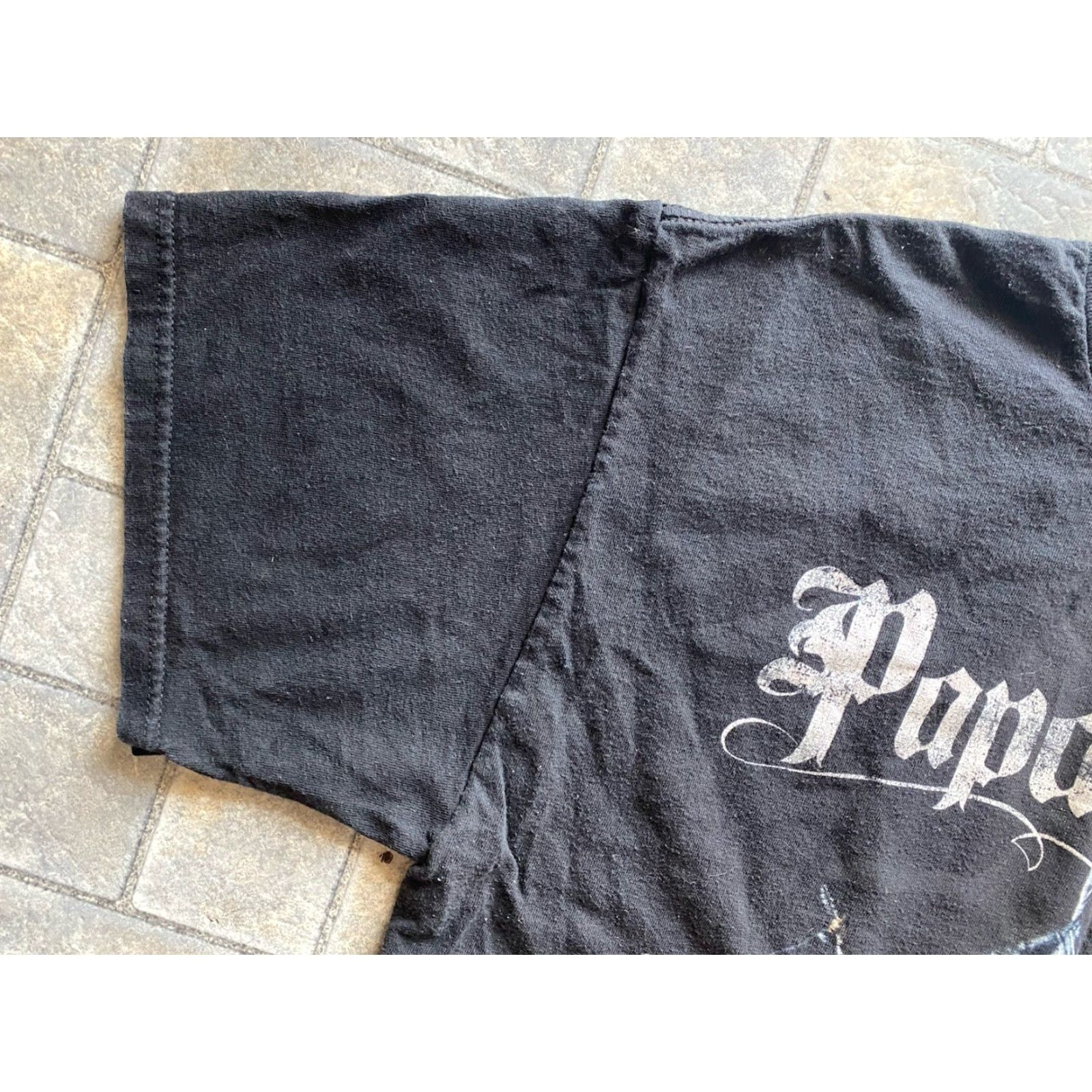 Vintage VINTAGE Papa Roach Viva La Cucaracha Tour T Shirt Alstyle Apparel Men’s Large Black Men Band Music Size US L / EU 52-54 / 3 - 7 Thumbnail