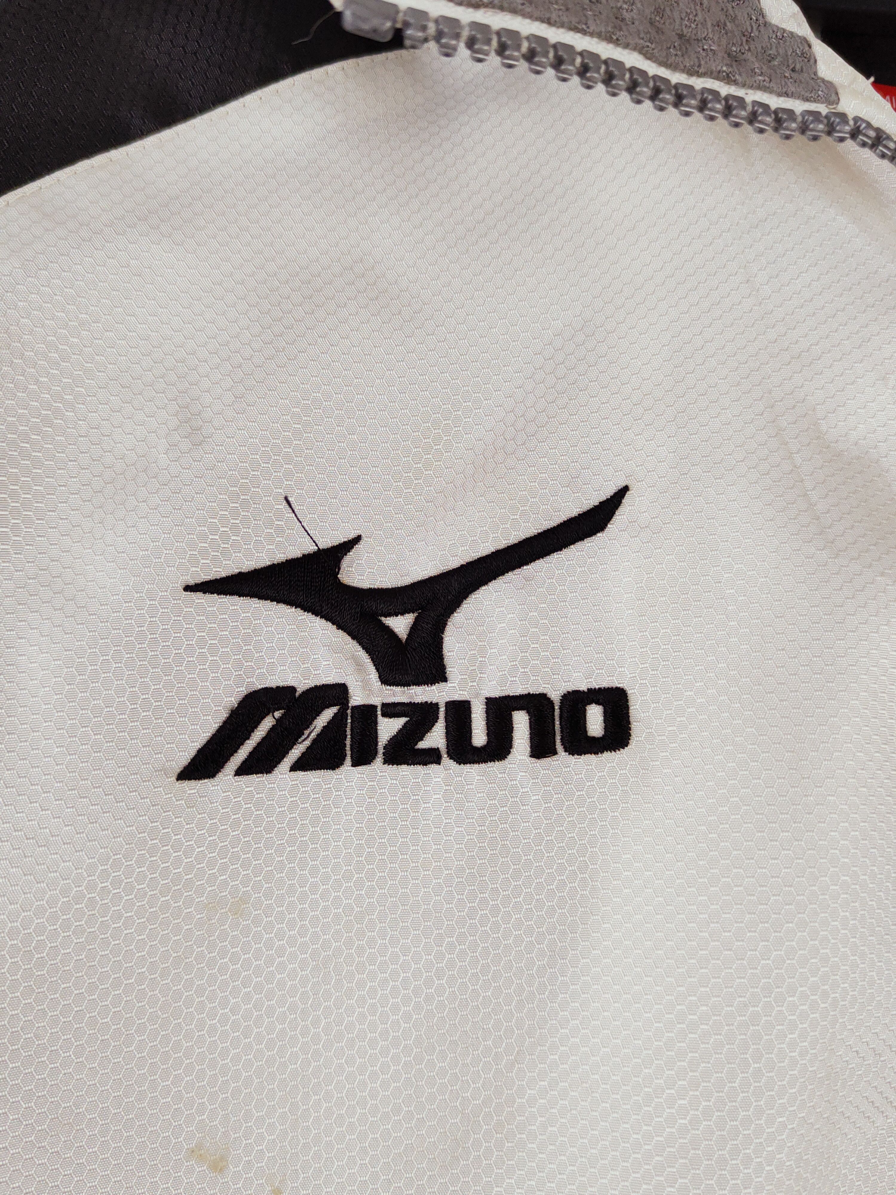 Mizuno × Vintage Mizuno White Gray Hoodie Sweaters (Vintage Sports wear) Size US L / EU 52-54 / 3 - 3 Thumbnail