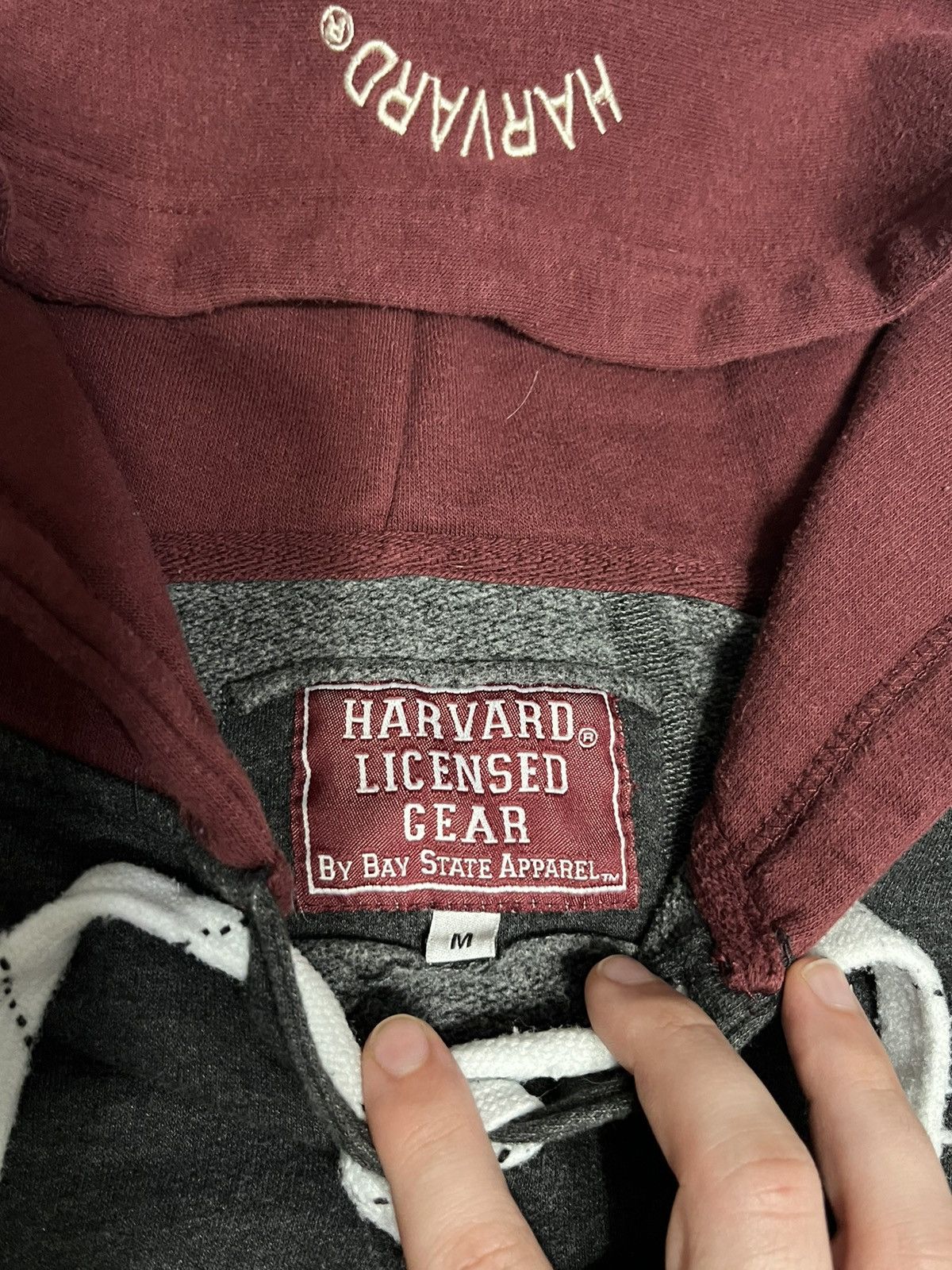 Vintage Harvard University embroidered hoodie sweatshirt crop fit Size US M / EU 48-50 / 2 - 4 Thumbnail