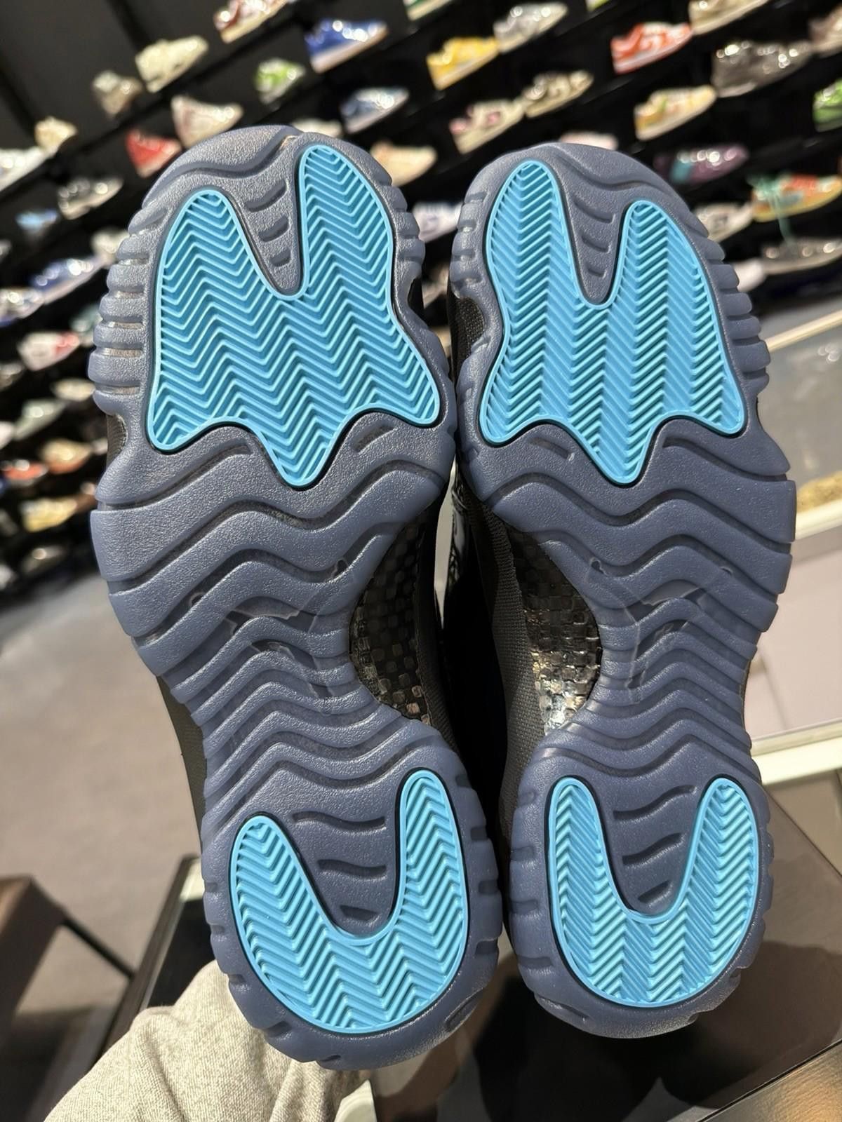 Jordan Brand Air Jordan Retro 11 Gamma Blue Size (11) 2025 CT8012-047 Size US 11 / EU 44 - 9 Thumbnail