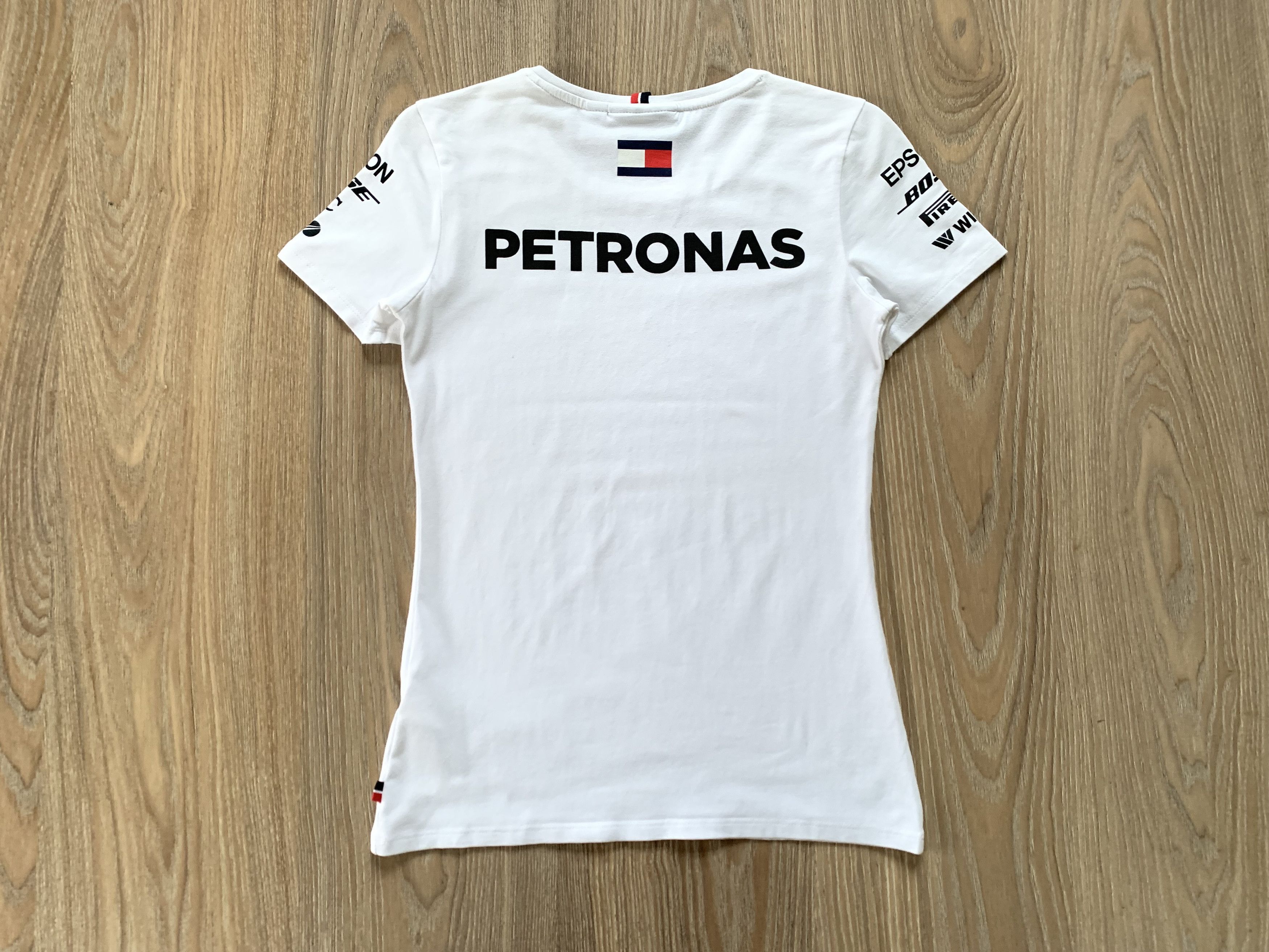 Mercedes-Benz × Tommy Hilfiger AMG Petronas Motorsport Racing White T Shirt Size XS / US 0-2 / IT 36-38 - 3 Thumbnail