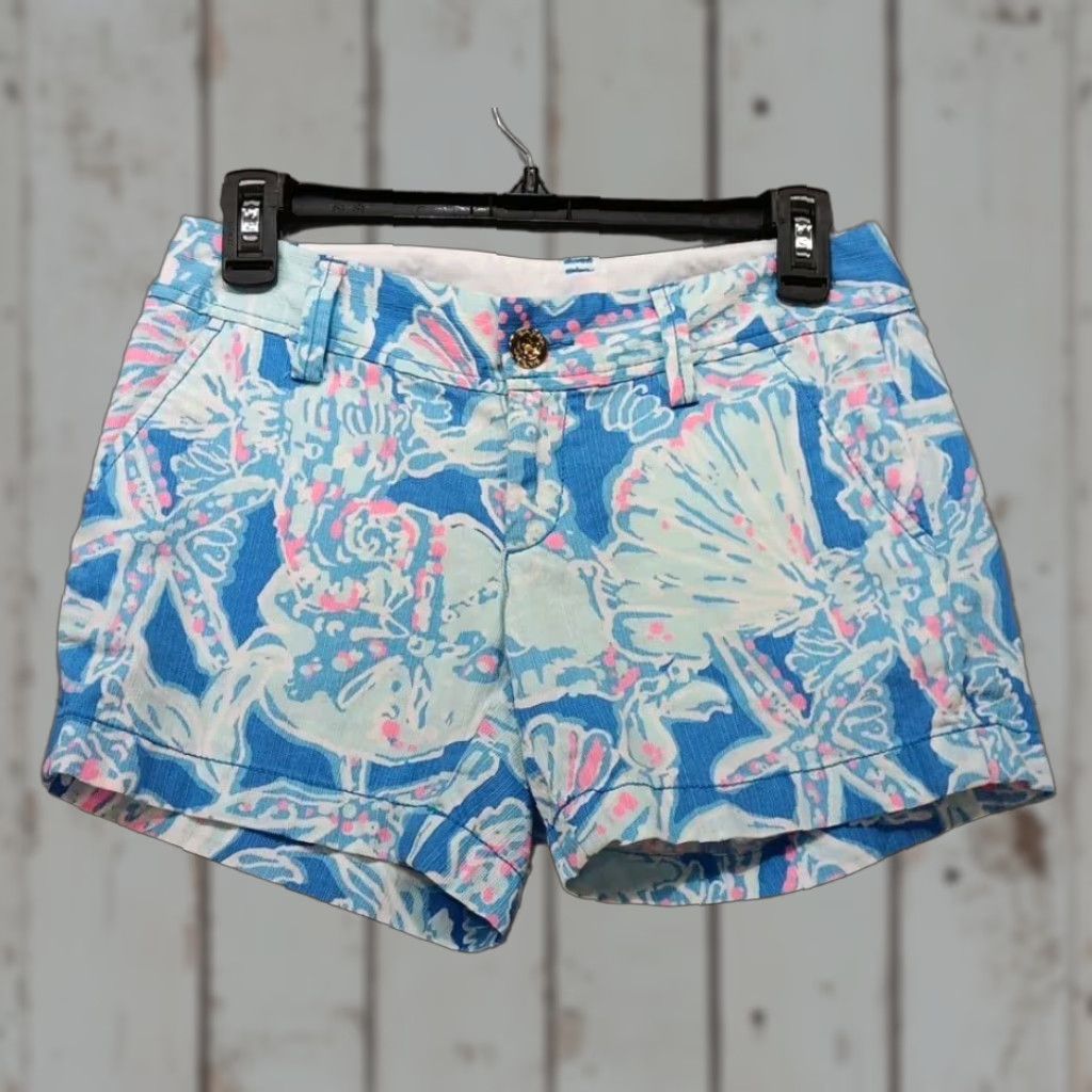 Lilly Pulitzer Lilly Pulitzer Women's Shorts Chino 00 Blue Pink Floral Tropical Resort Summer EUC Size 24" / US 00 / IT 34 - 1 Thumbnail