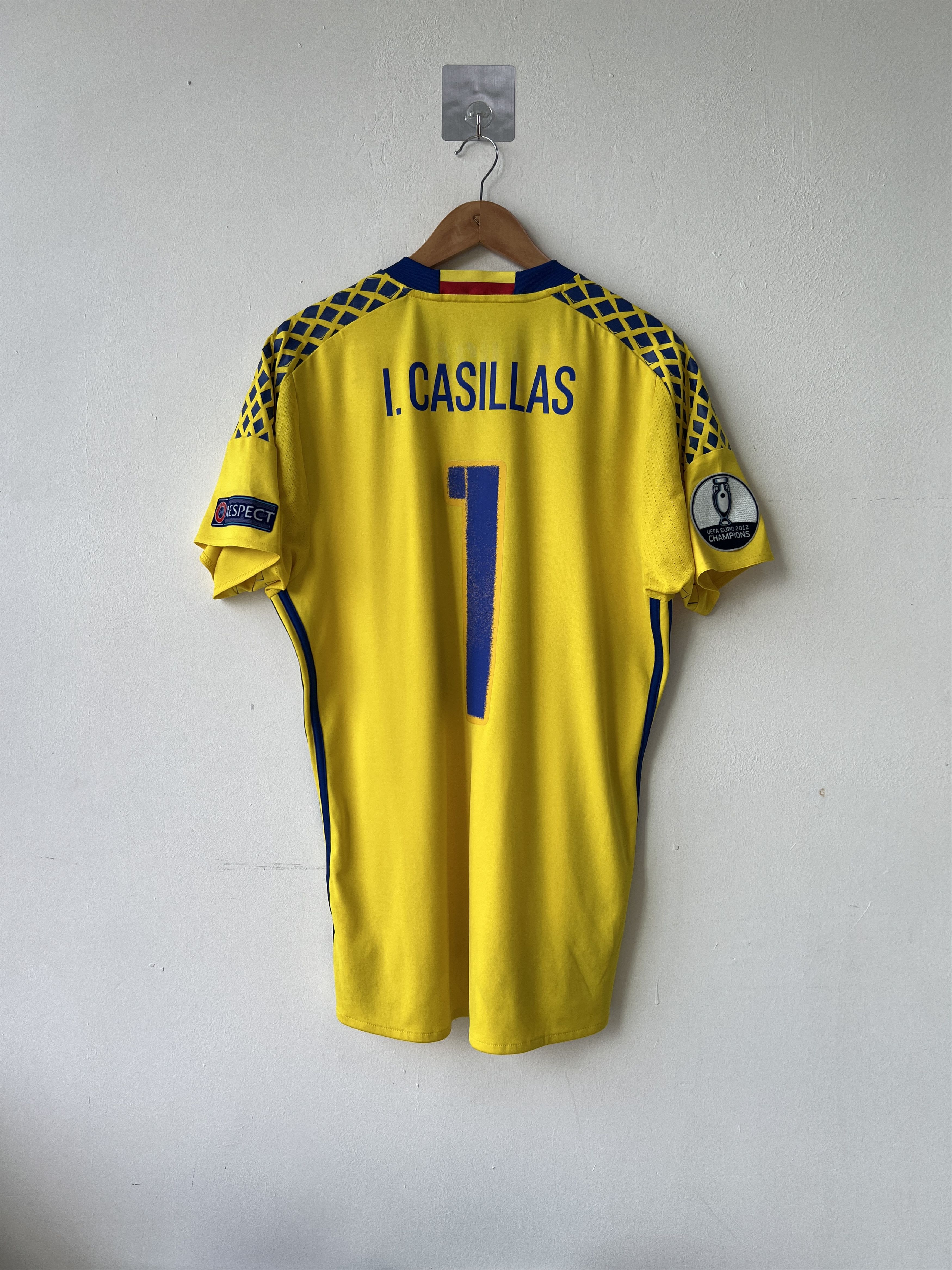 (L) Spain 2016-18 GK Kit Iker Casillas #1