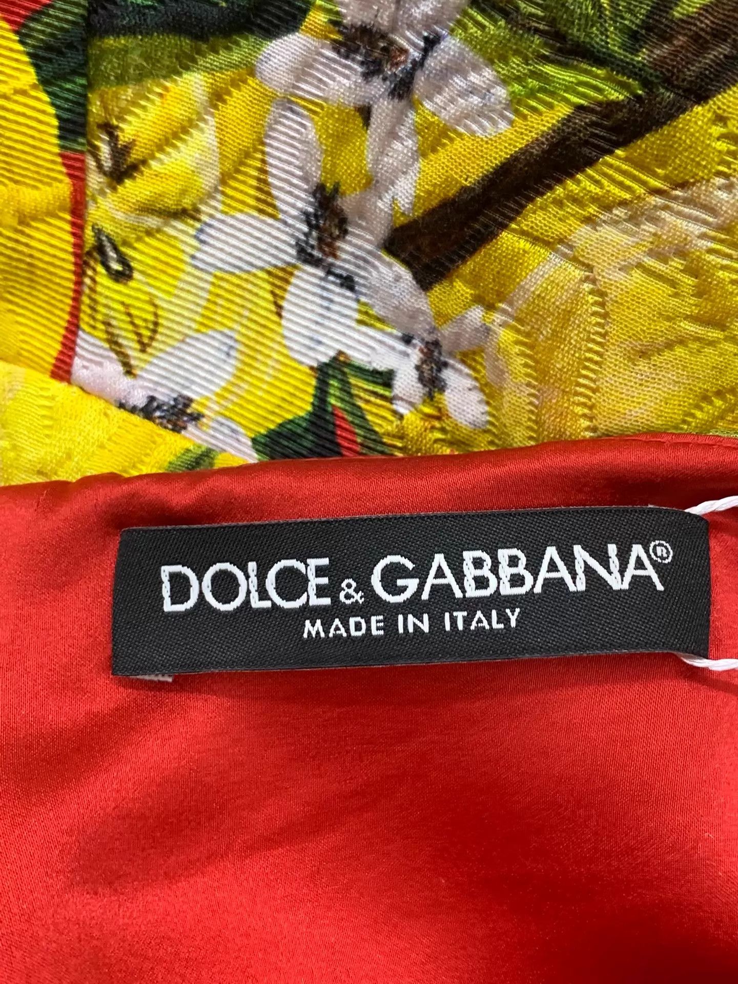 Dolce & Gabbana Dolce&Gabbana red yellow lemon print dress 38 new Size XS / US 0-2 / IT 36-38 - 4 Thumbnail