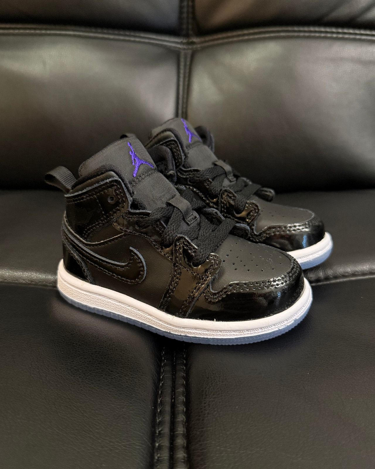 Jordan Brand Nike Jordan 1 Mid SE (TD) Black White Dark Concord - Size 6c Size US 6 / EU 39 - 2 Thumbnail