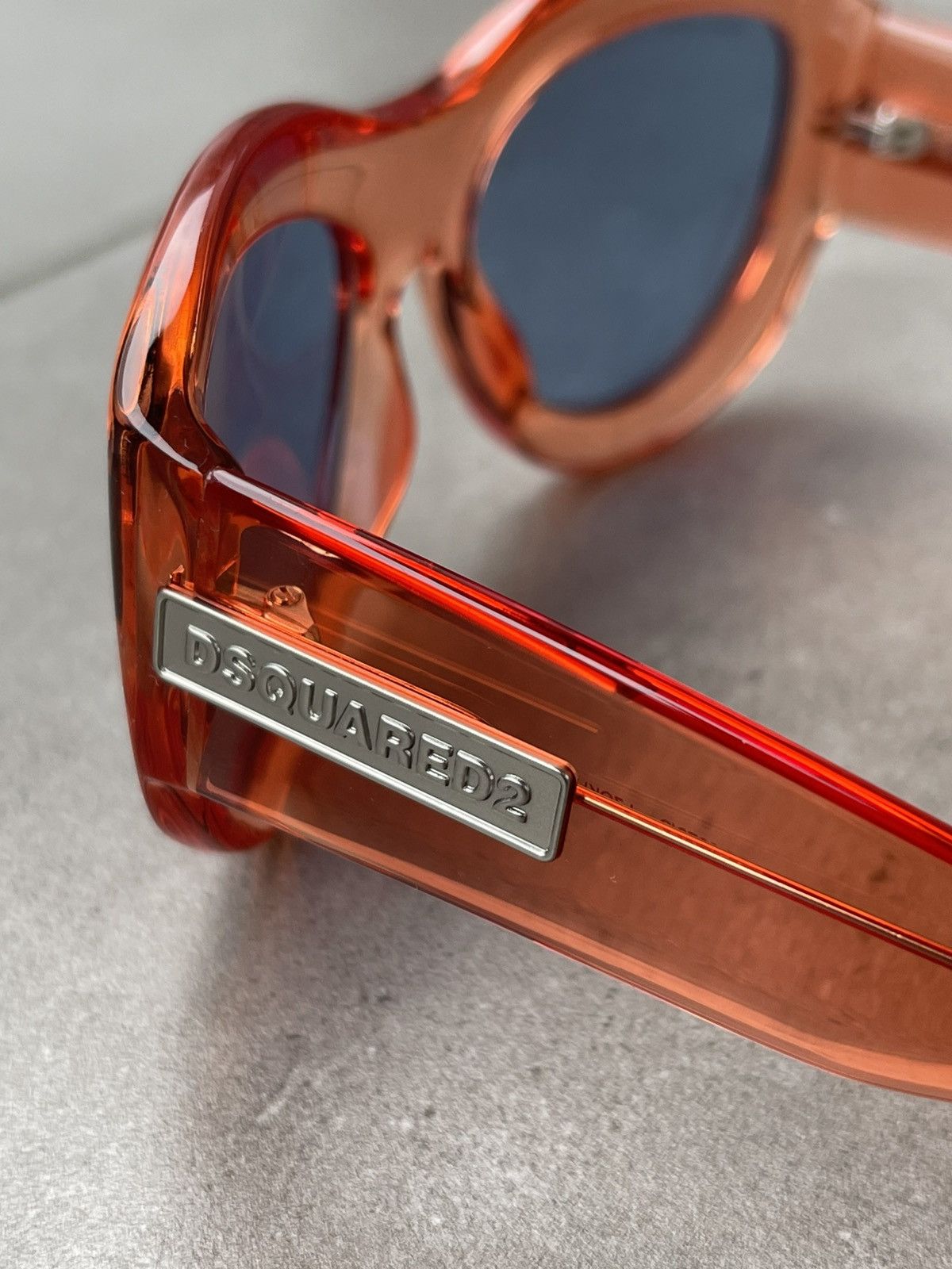 Dsquared2 !DS! Dsquared2 Orange Round Sunglasses Size ONE SIZE - 7 Thumbnail