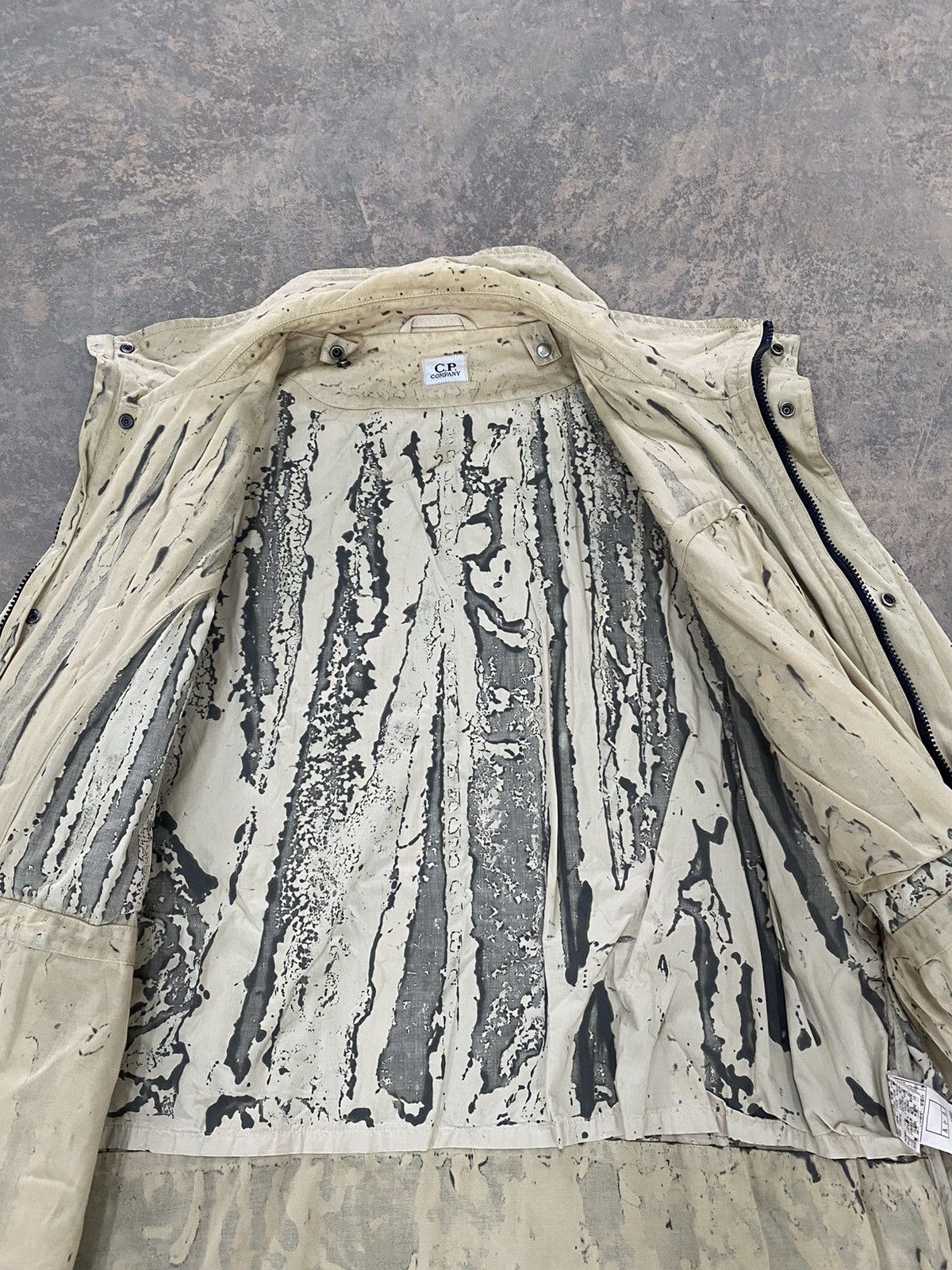 C.P. Company VINTAGE C.P. COMPANY WAXED PAINT SPLATTER ZIPPER JACKET Size US L / EU 52-54 / 3 - 16 Thumbnail