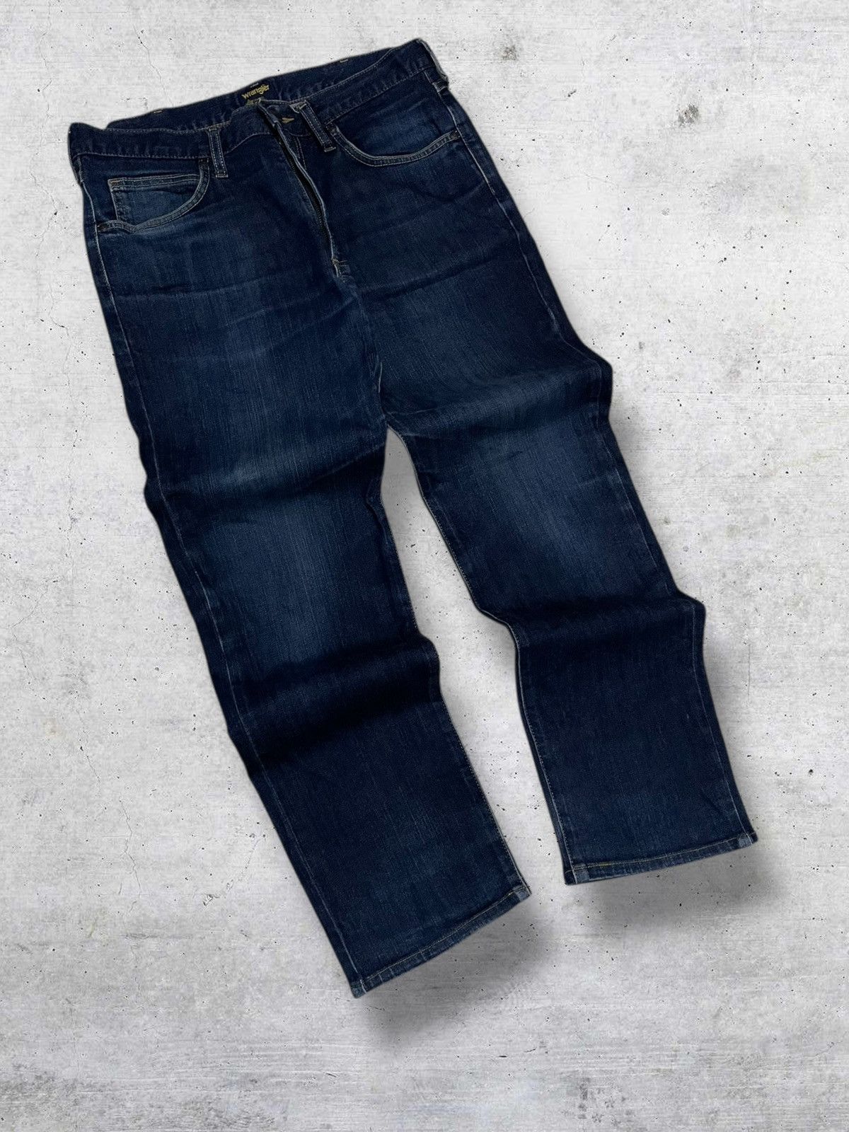 Wrangler VINTAGE WRANGLER USA DESIGNER 90S INDIGO REGULAR DENIM STYLE Size US 32 / EU 48 - 2 Thumbnail