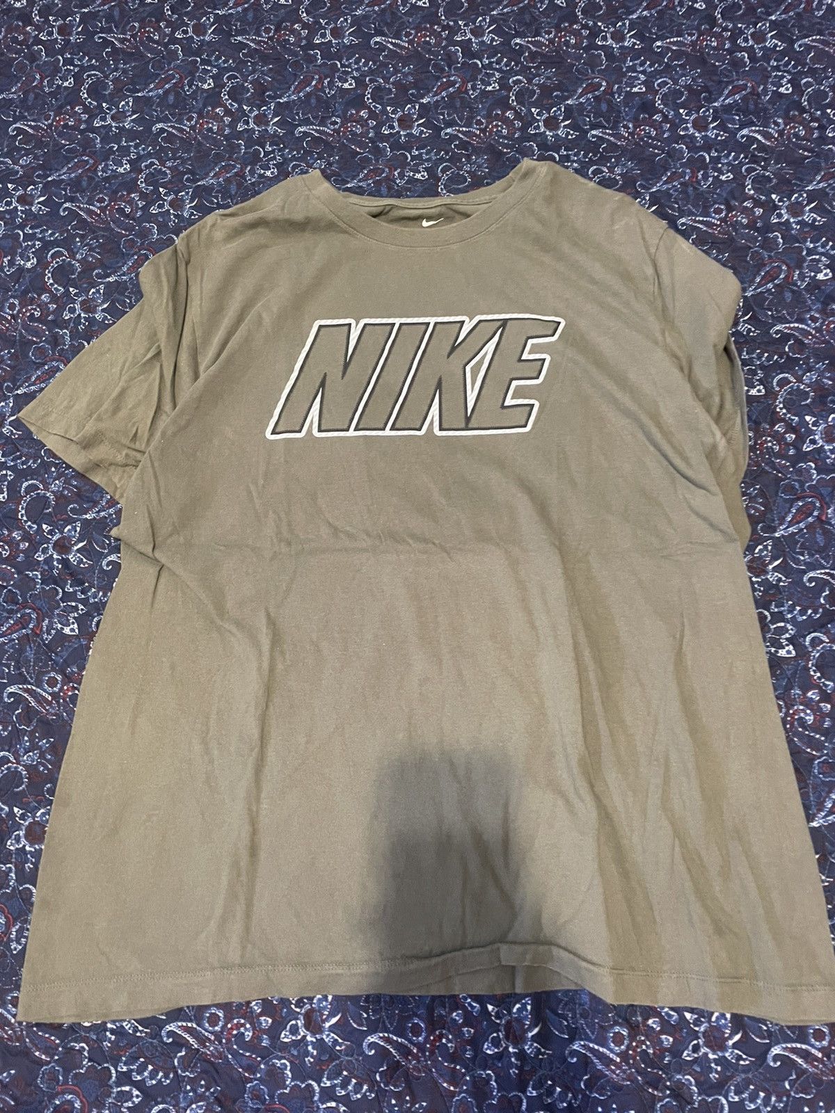 Nike Nike Army Green Shirt Size US XXL / EU 58 / 5 - 1 Thumbnail