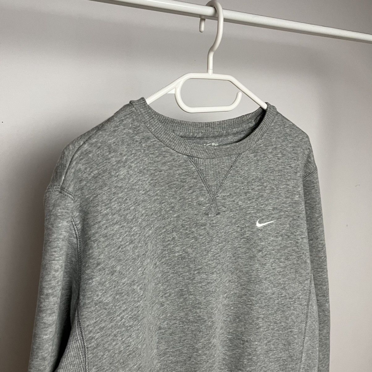 Nike Nike Swoosh Basic Crewneck Sweatshirt Vintage Perfect blank Size US M / EU 48-50 / 2 - 2 Thumbnail