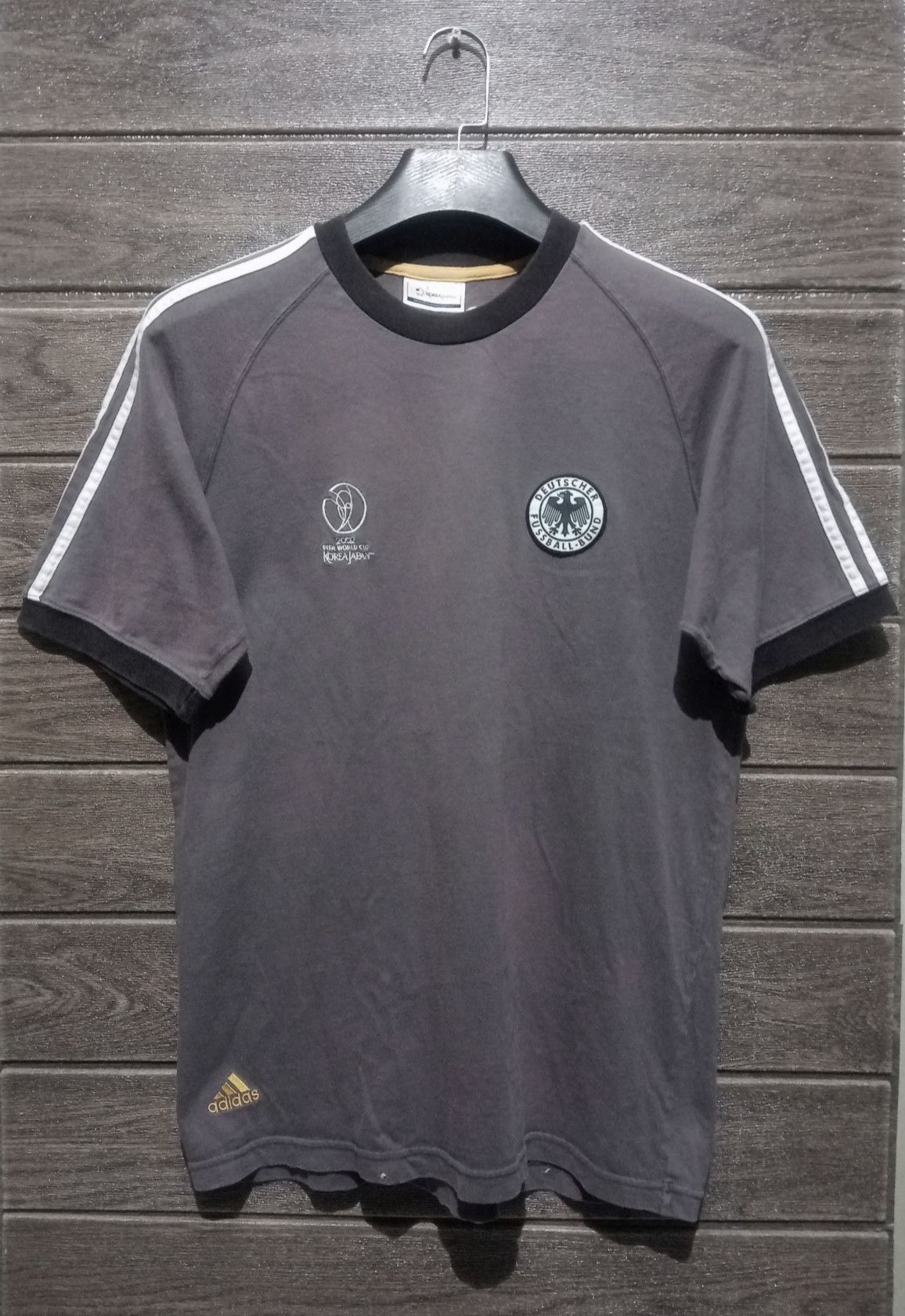 Adidas VTG Adidas Fifa World Cup Deutscher Fussball-Bund Ringer Tee Size US M / EU 48-50 / 2 - 1 Thumbnail
