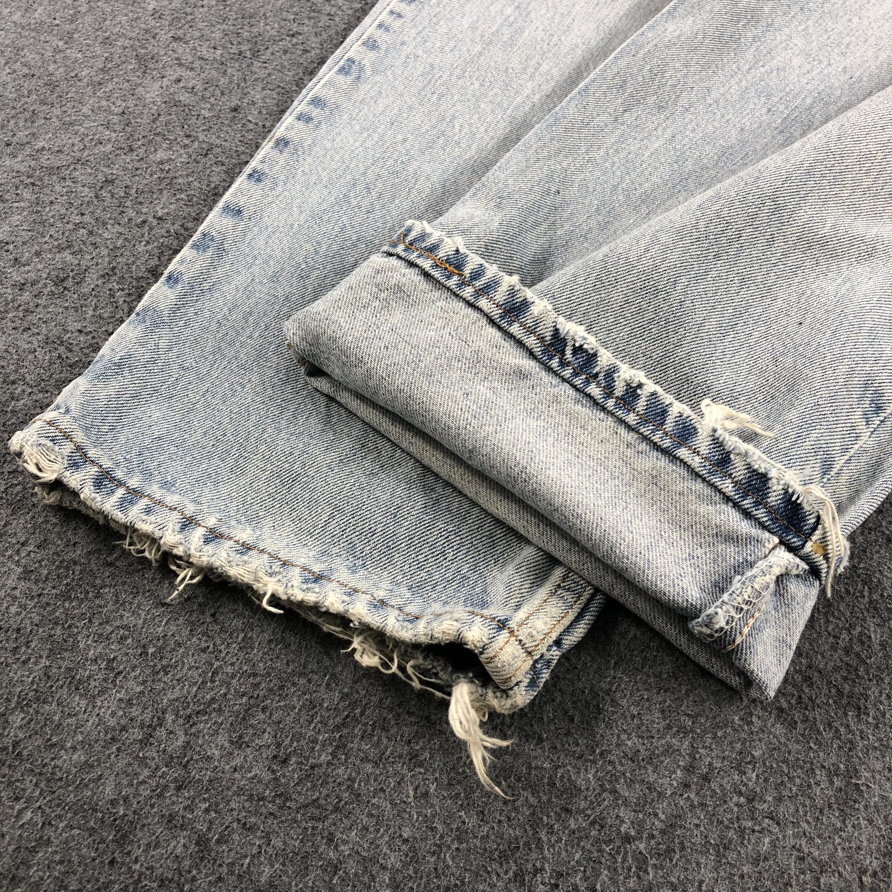 Levi's × Vintage Vintage 90s Light Wash Levis 550 Jeans-JM1189 Size US 36 / EU 52 - 8 Thumbnail