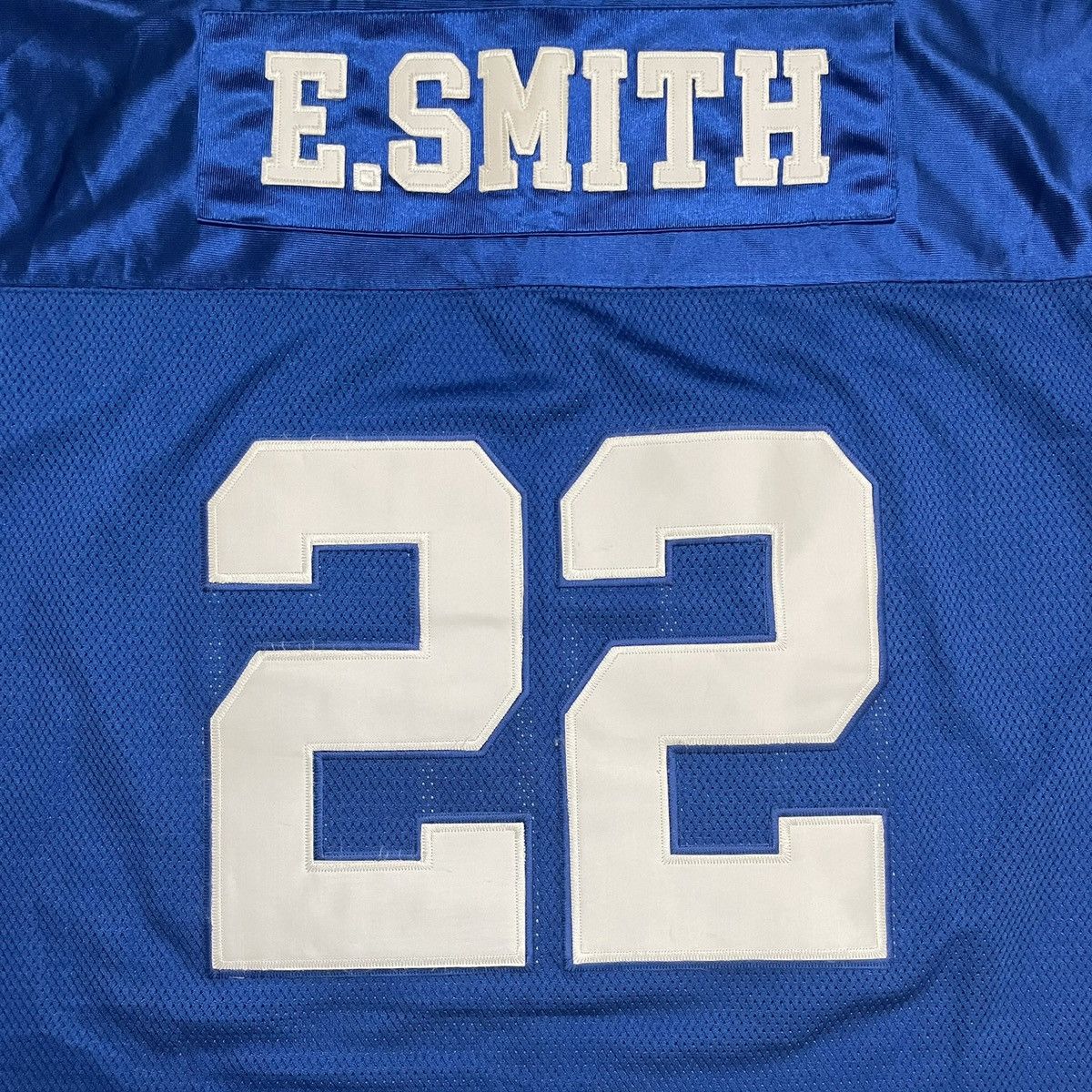 Mitchell & Ness Vintage 2000s Dallas Cowboys “E Smith” Jersey Size US L / EU 52-54 / 3 - 4 Thumbnail