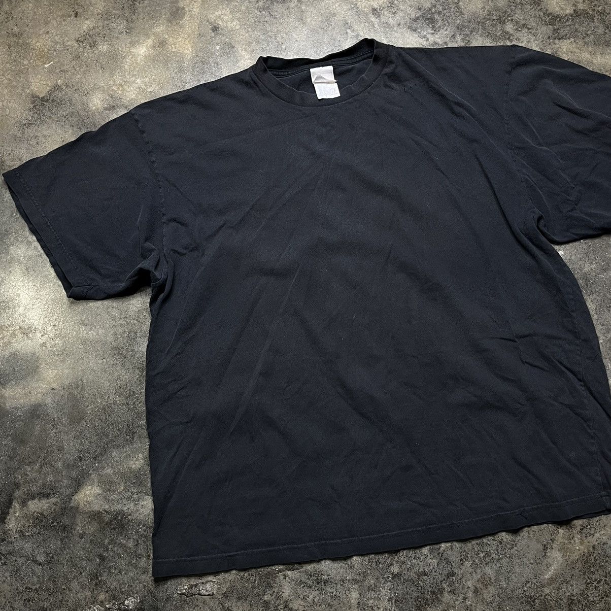 Vintage vintage blank black distressed tshirt Size US XL / EU 56 / 4 - 3 Thumbnail
