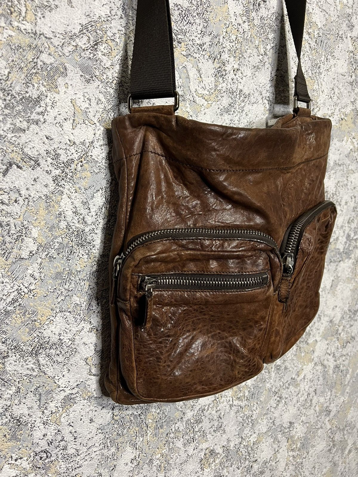 Miu Miu Vintage Miu Miu Crossbody Leather Bag Rare Size ONE SIZE - 5 Thumbnail