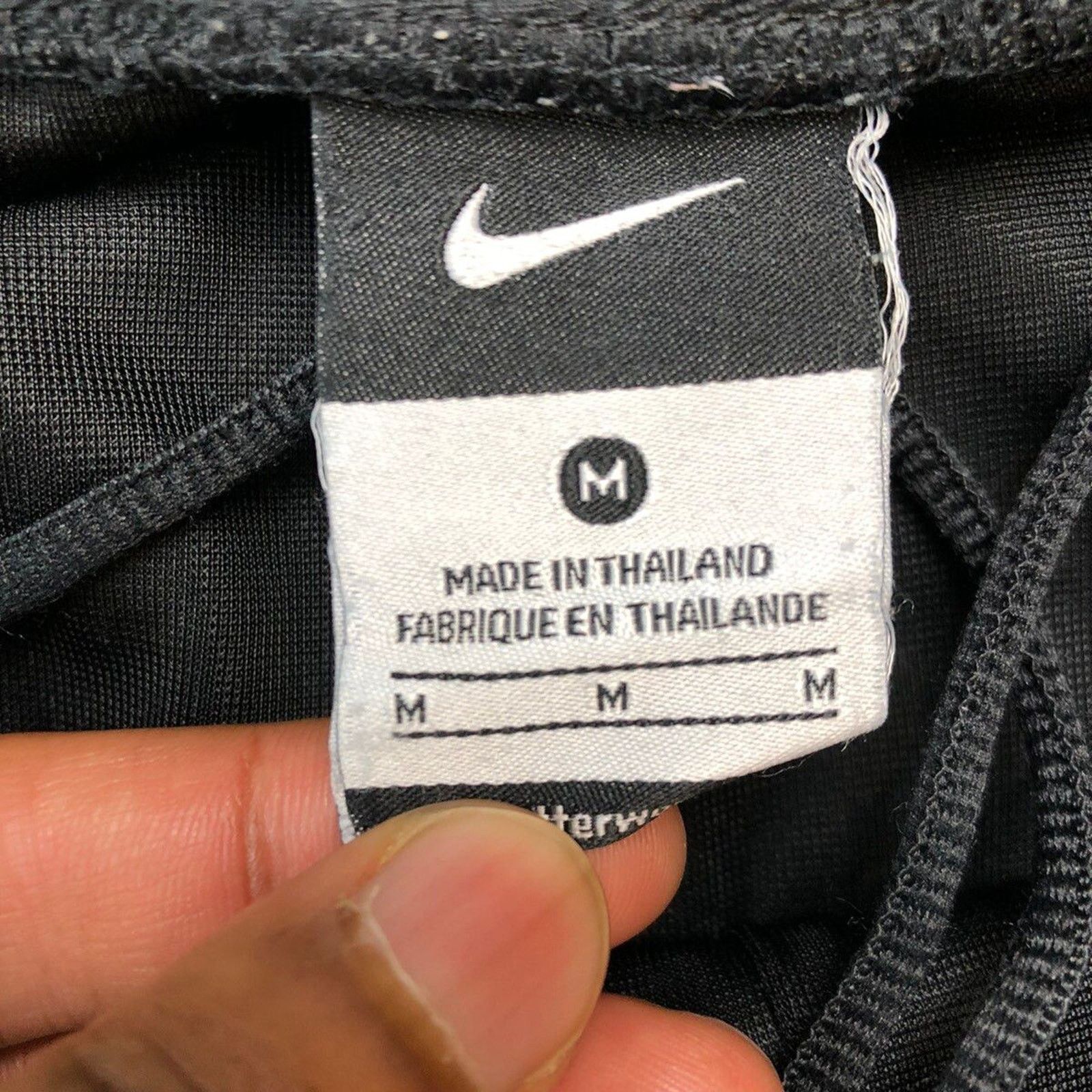 Nike × Vintage Nike Sportswear Shorts Medium Swoosh Pocketed Gym Pants Size US 36 / EU 52 - 4 Thumbnail