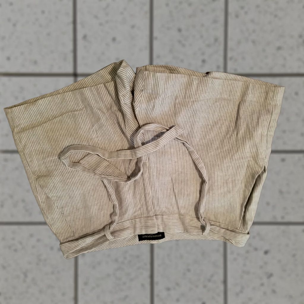 Banana Republic Banana Republic Shorts Womens 2 Gray Linen Chino Khaki Size 26" / US 2 / IT 38 - 1 Thumbnail