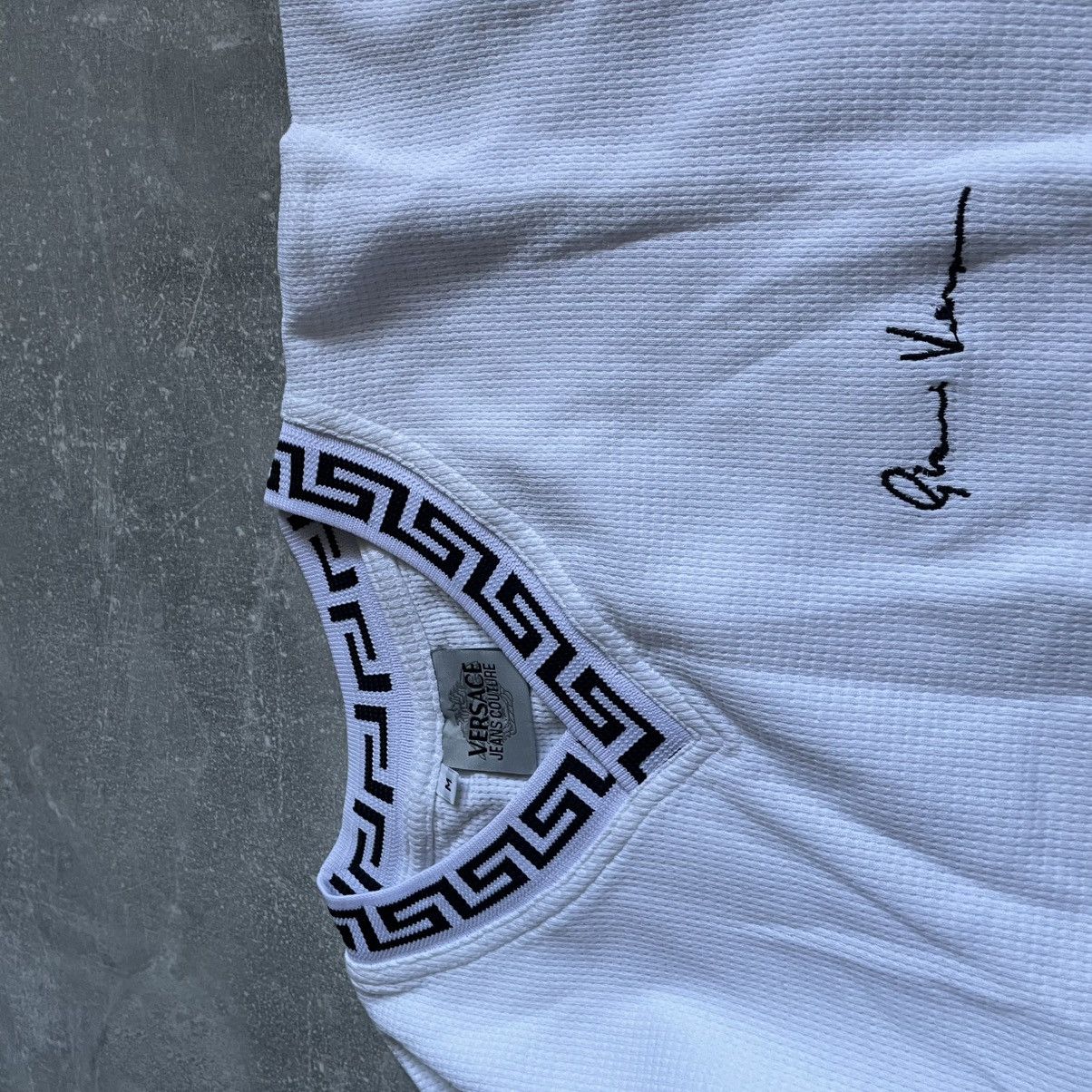 Versace 90s☀️ Versace men polo size M old money shirt tee luxury Size US M / EU 48-50 / 2 - 2 Thumbnail