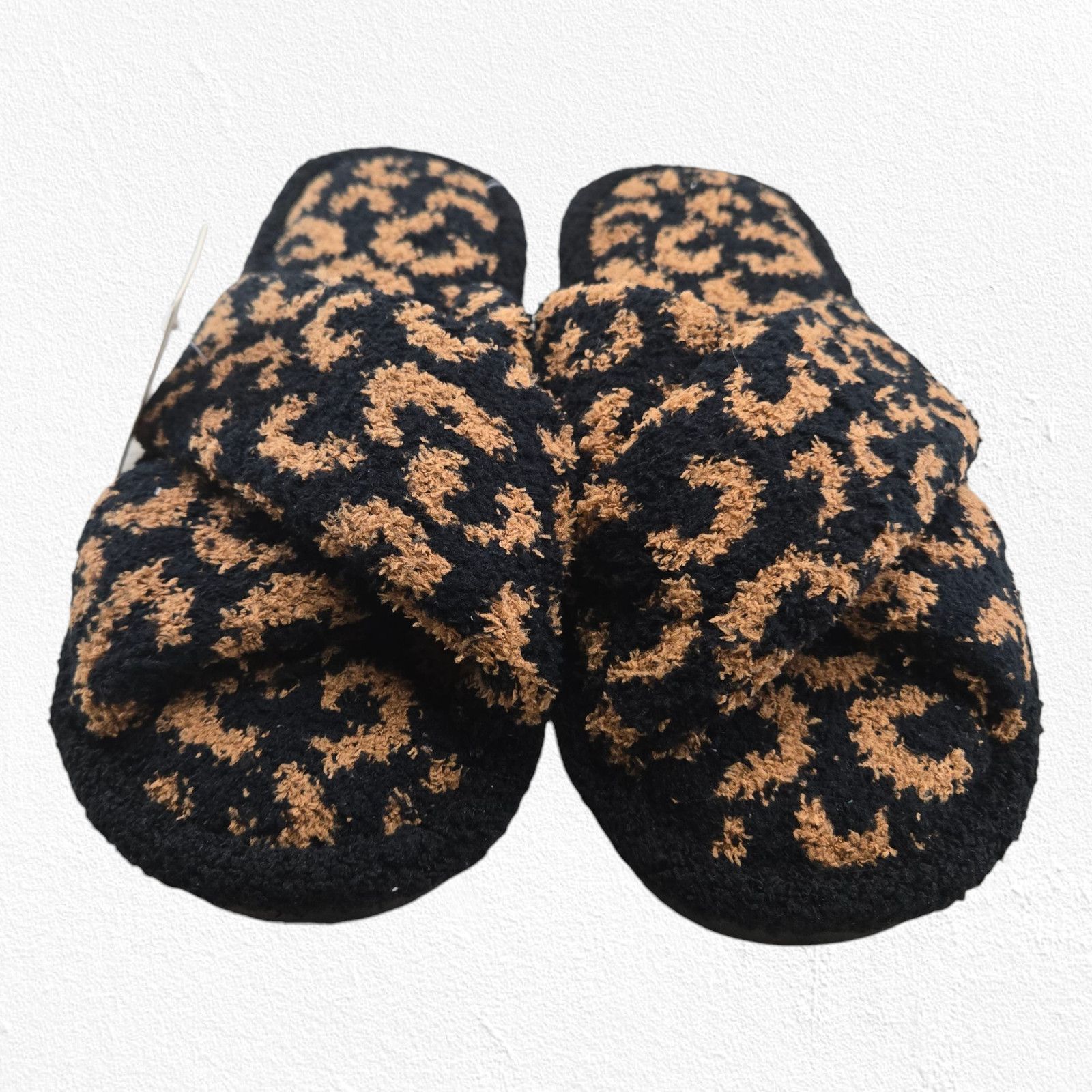 Other Black Leopard Print Cozy Fuzzy Slippers M/L Plush Crossband Size US 9 / IT 39 - 2 Thumbnail