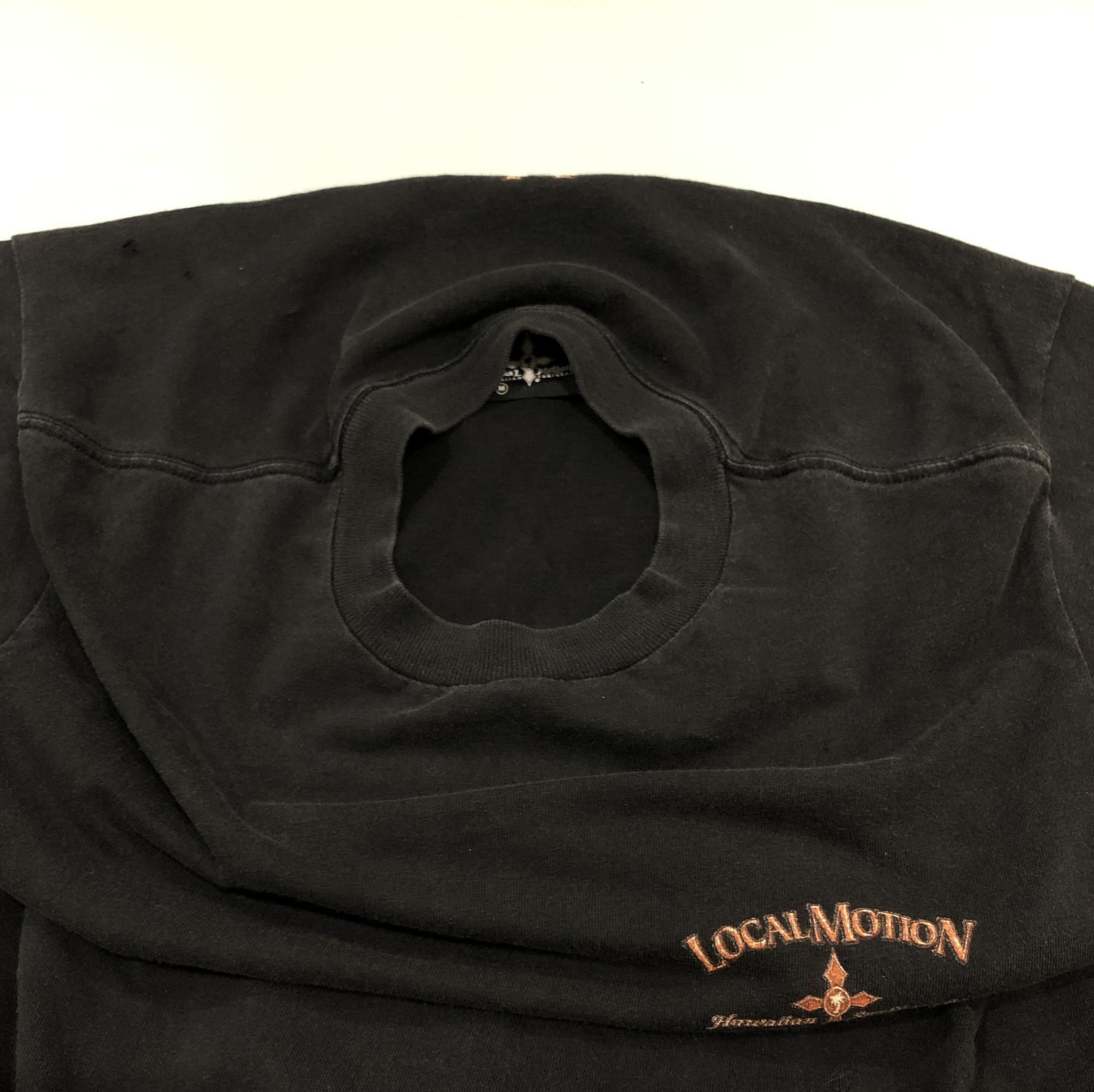 Vintage Vintage Worn 90s Local Motion Hawaiian Surfboards Tshirt Size US M / EU 48-50 / 2 - 11 Thumbnail
