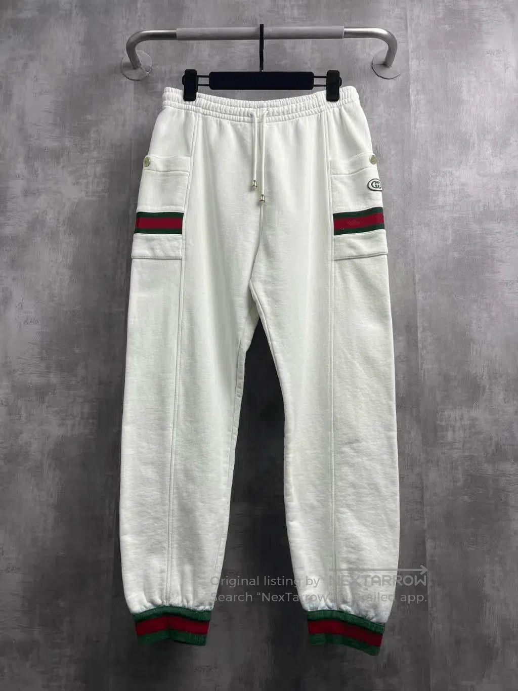 Gucci Gucci Red Green Stripe Logo Sweatpants. Size US 26 / EU 42 - 1 Thumbnail