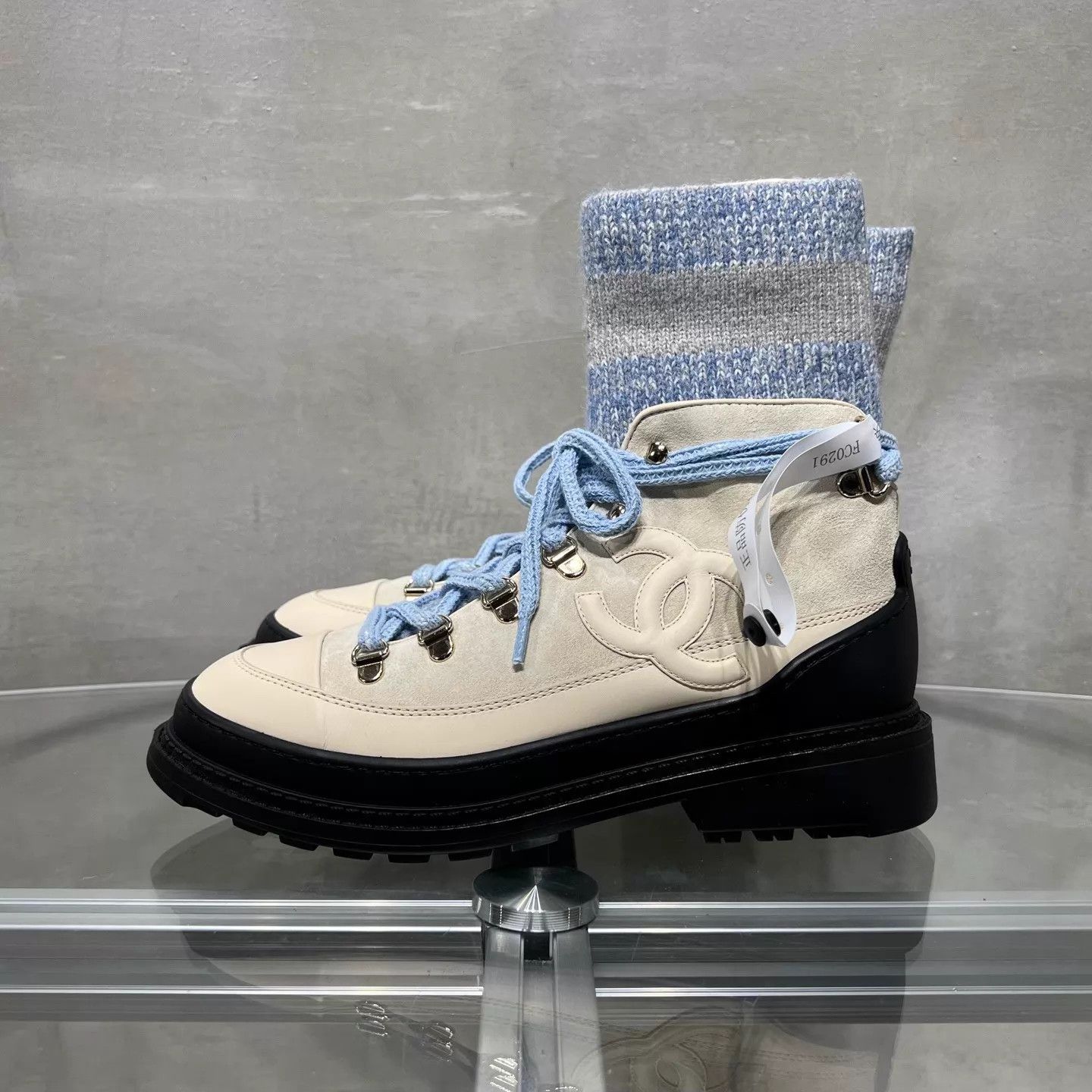 Chanel Chanel Sock Boot Beige Blue Color Block EU37 Size US 6.5 / IT 36.5 - 3 Thumbnail