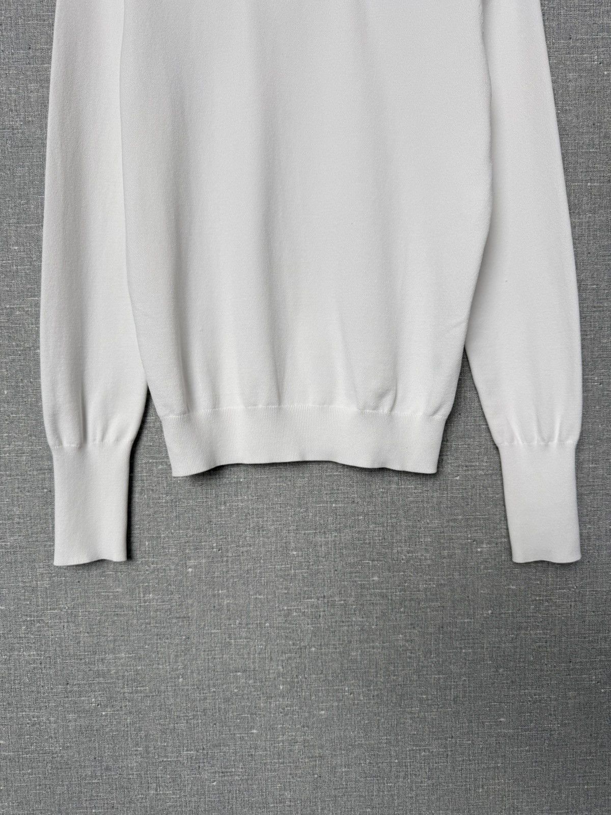 Louis Vuitton Louis Vuitton Uniforms Sweater White With Shoulder Zipper Size M / US 6-8 / IT 42-44 - 6 Thumbnail