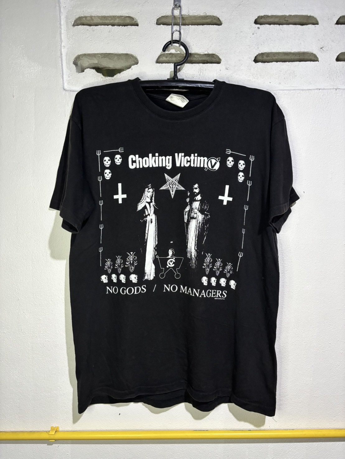Band Tees Vintage Choking Victim Size US L / EU 52-54 / 3 - 1 Thumbnail