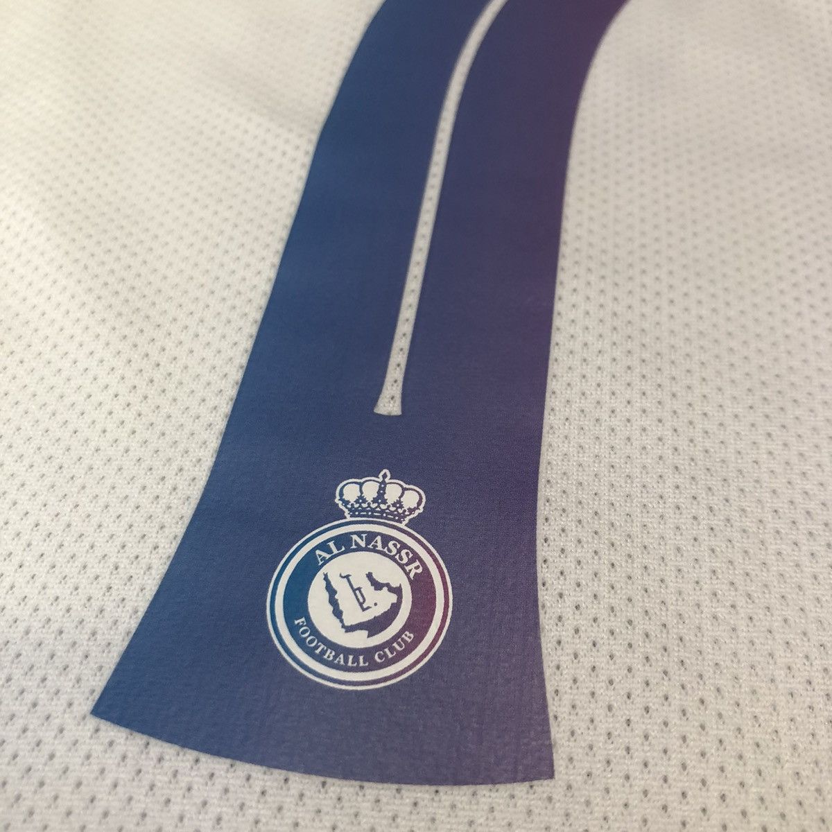 Nike AL Nassr 23/24 3rd away shirt #7 Ronaldo (Bnwt) Size US L / EU 52-54 / 3 - 9 Thumbnail