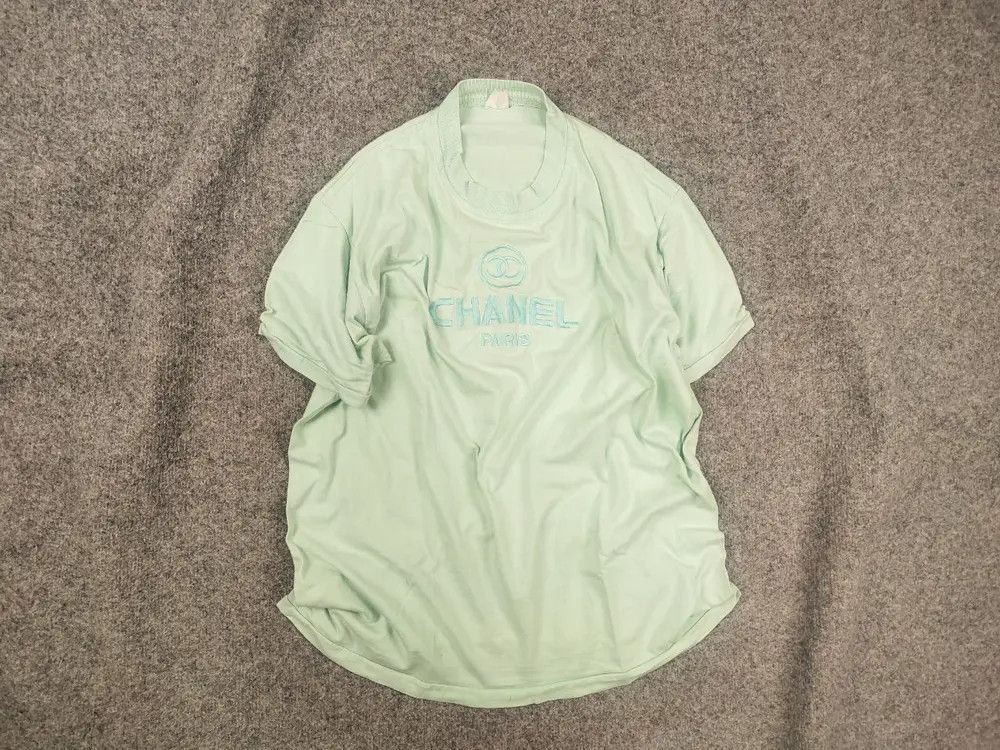 Chanel Vintage 80s Bootleg Logo mint T Shirt Single Stitch