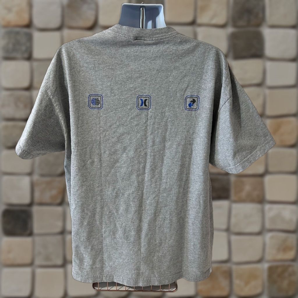 Hurley VINTAGE Hurley International Shirt Men 2XL Gray Short Sleeve Double Sided USA Crew Neck T-Shirt Hurley Beach Surf Logo Solid Cotton Polyester Size US XXL / EU 58 / 5 - 1 Thumbnail