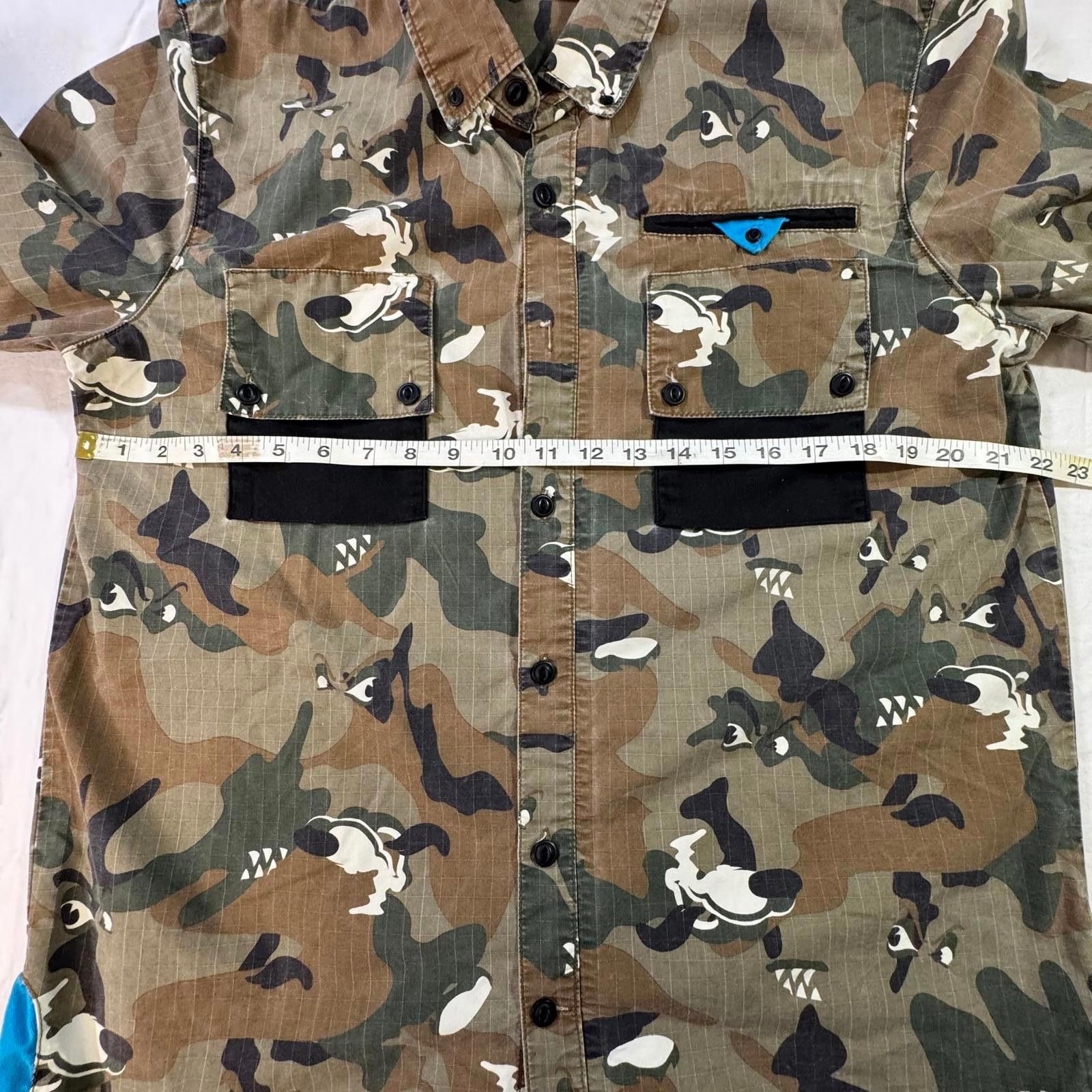 LRG LRG Lifted Research Group Wolfland Camo Shirt Mens L Long Size US L / EU 52-54 / 3 - 9 Thumbnail