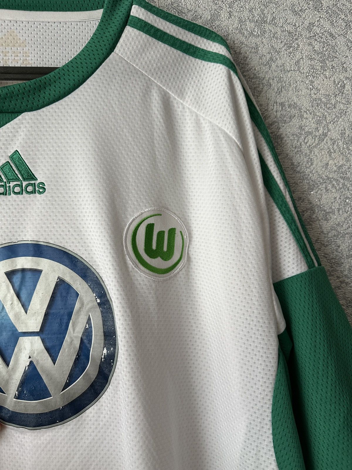 Adidas Wolfsburg 2009 2010 home shirt jersey 11 soccer football kit Size US XL / EU 56 / 4 - 3 Thumbnail