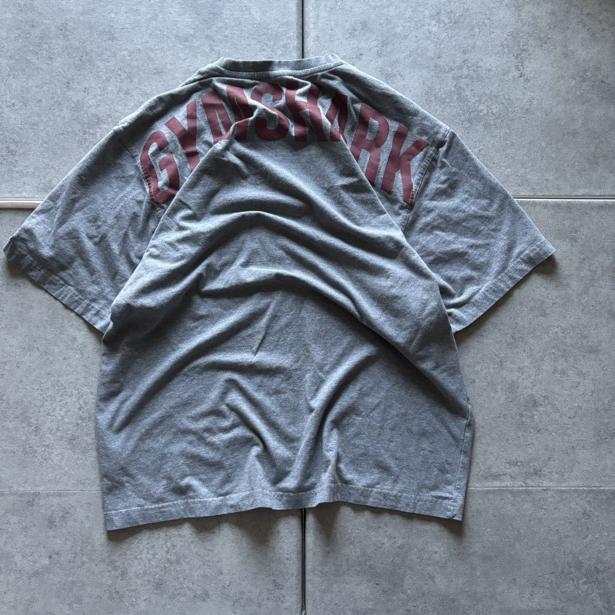 Gymshark charcoal core marl/sets red over sized tshirt