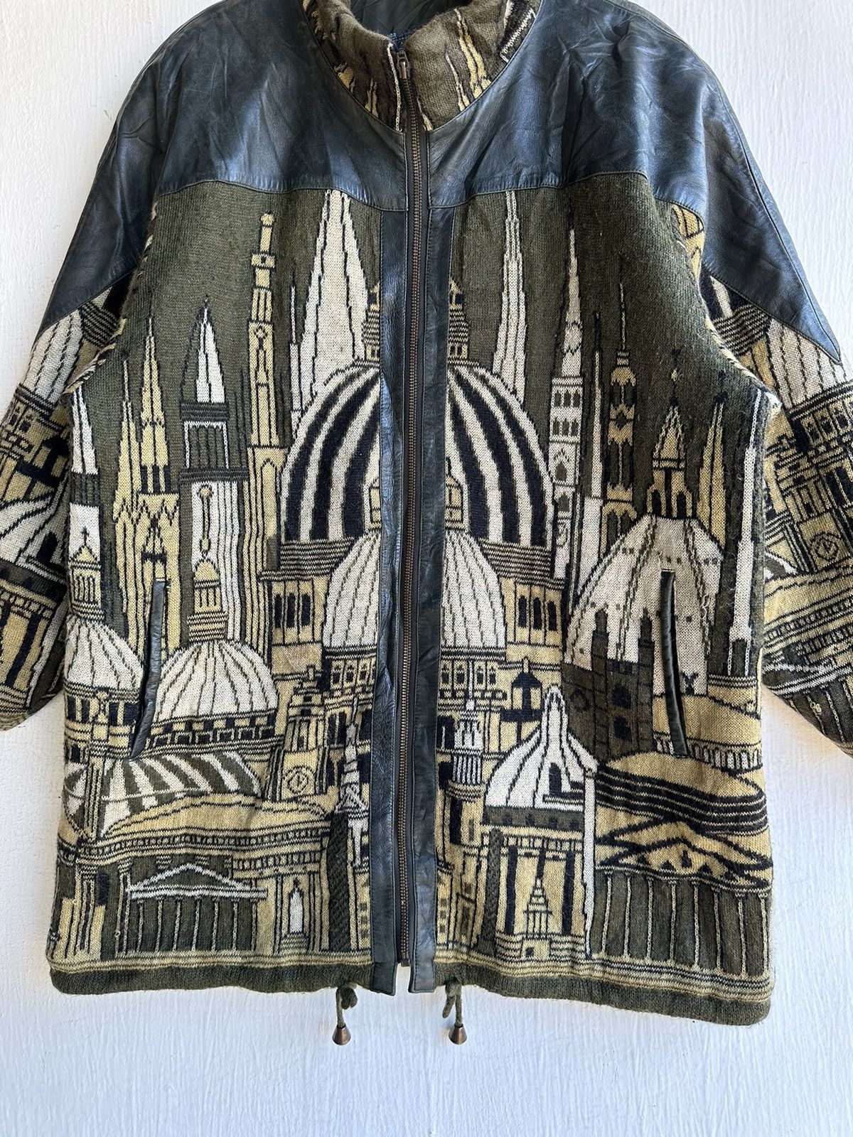 Barque Vintage Baroque embroidery Lamb Skins knit bomber jacket Size US L / EU 52-54 / 3 - 5 Thumbnail