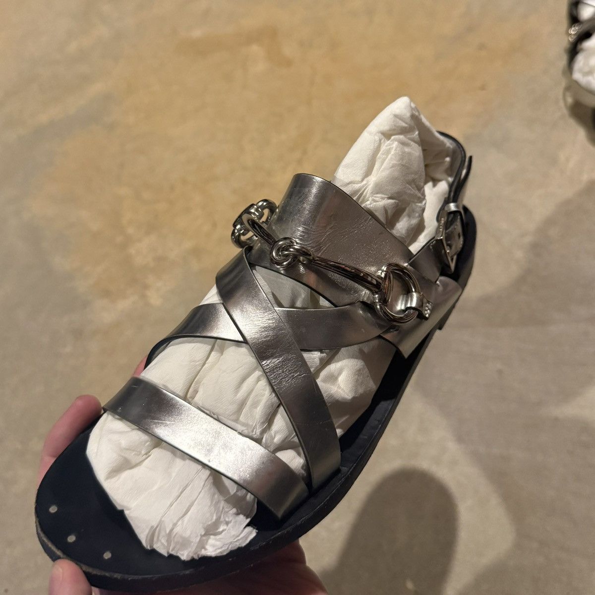 Gucci Gucci Silver Leather Horsebit Strappy Flat Sandals EU 37 Size US 7 / IT 37 - 8 Thumbnail