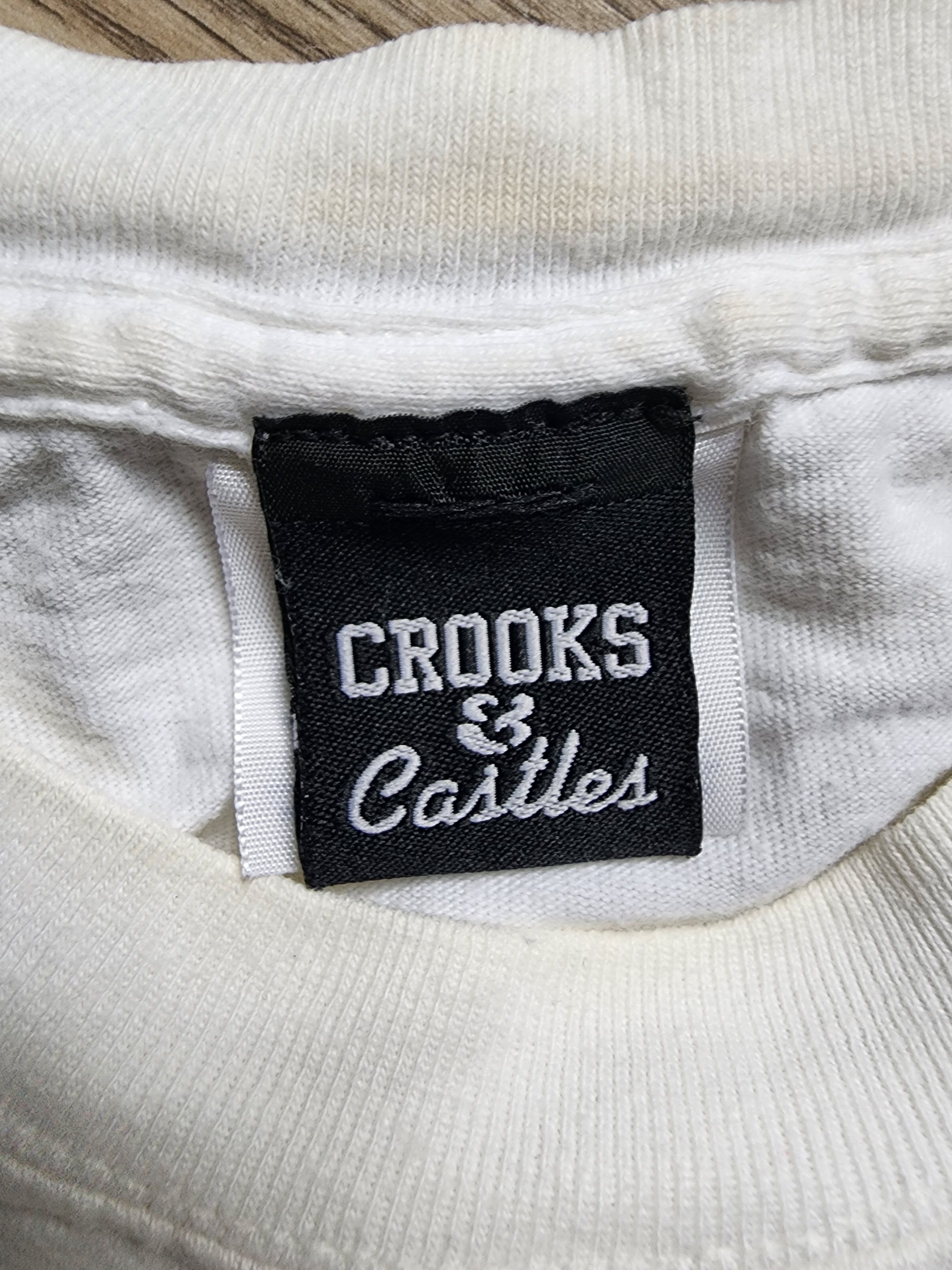 Crooks & Castles Crooks & Castles T Frank Frazetta Size US M / EU 48-50 / 2 - 6 Thumbnail