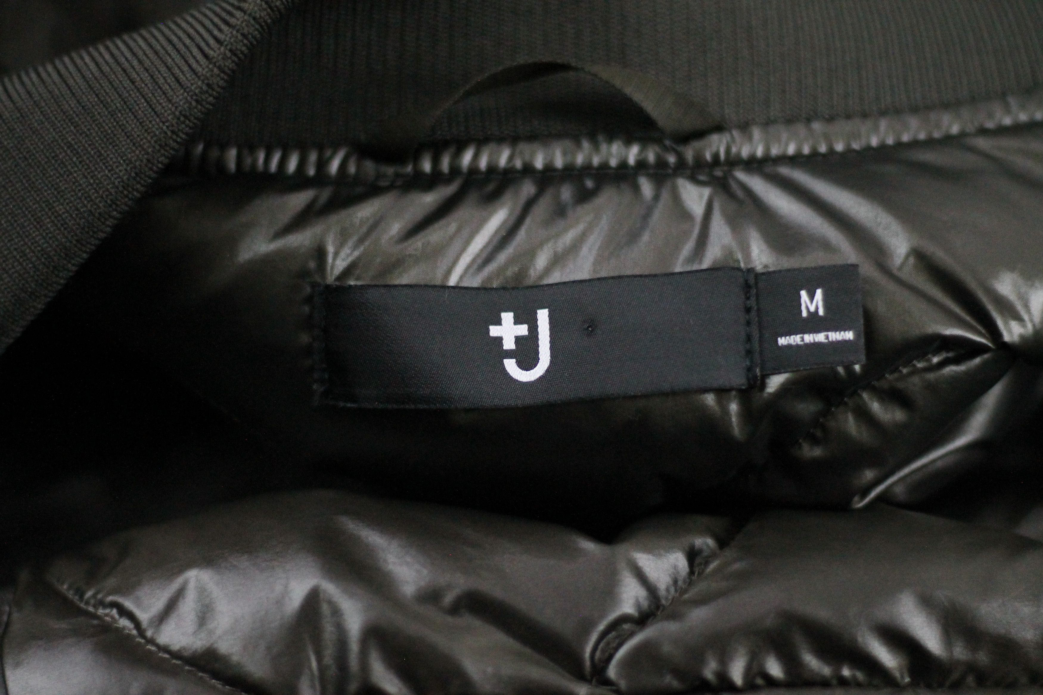 Jil Sander × Uniqlo Jil Sander +J Oversized Bomber Down Jacket Uniqlo. Size US M / EU 48-50 / 2 - 9 Thumbnail